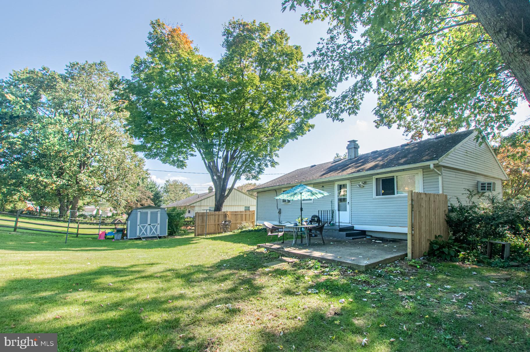 LAKEVIEW - Residential