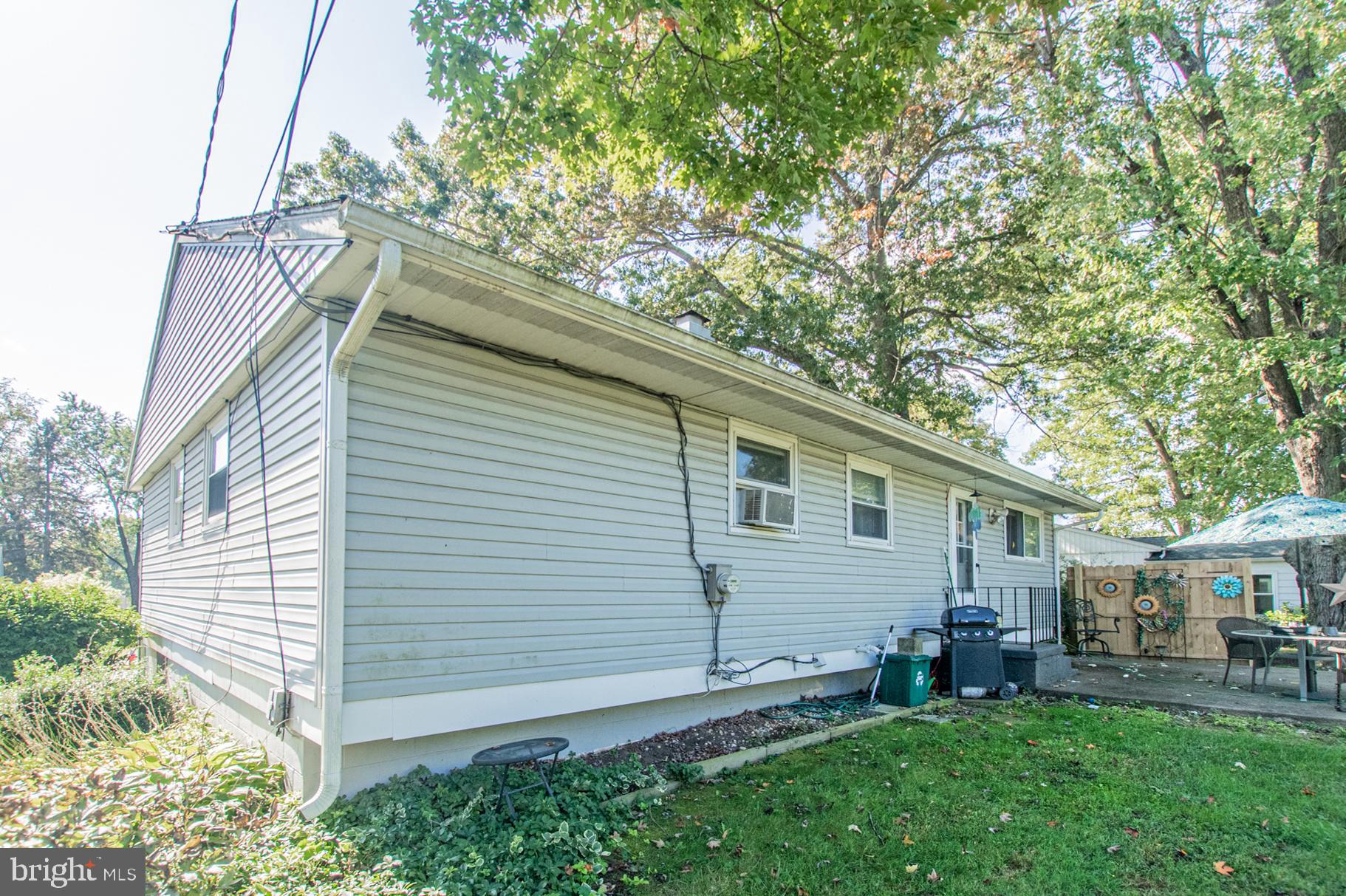 LAKEVIEW - Residential