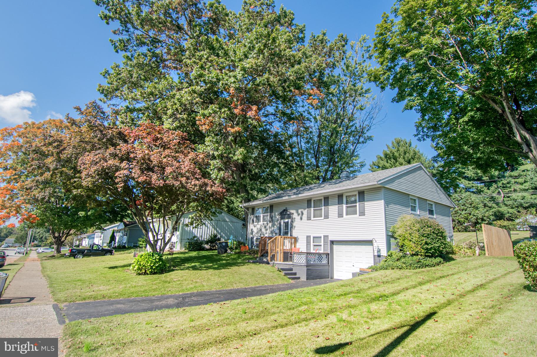 LAKEVIEW - Residential