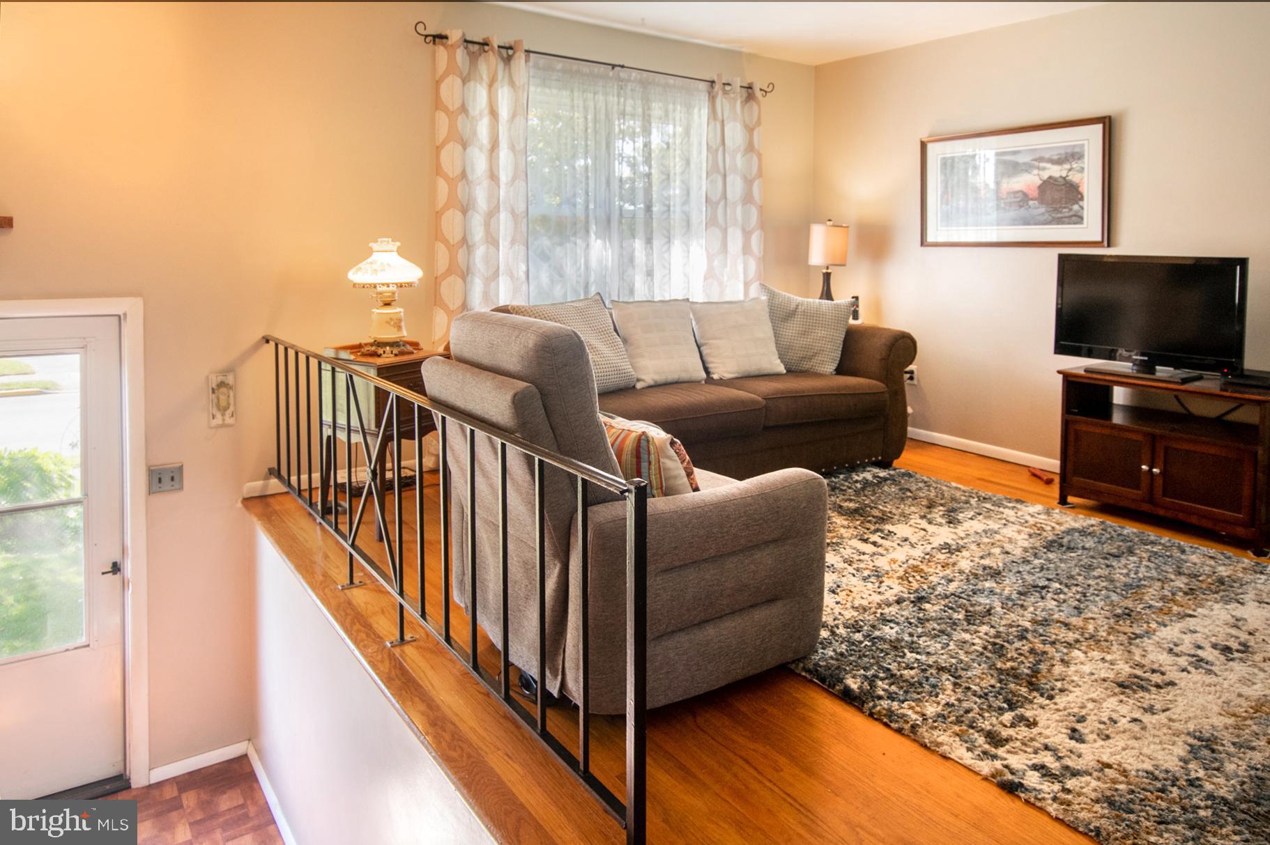 LAKEVIEW - Residential