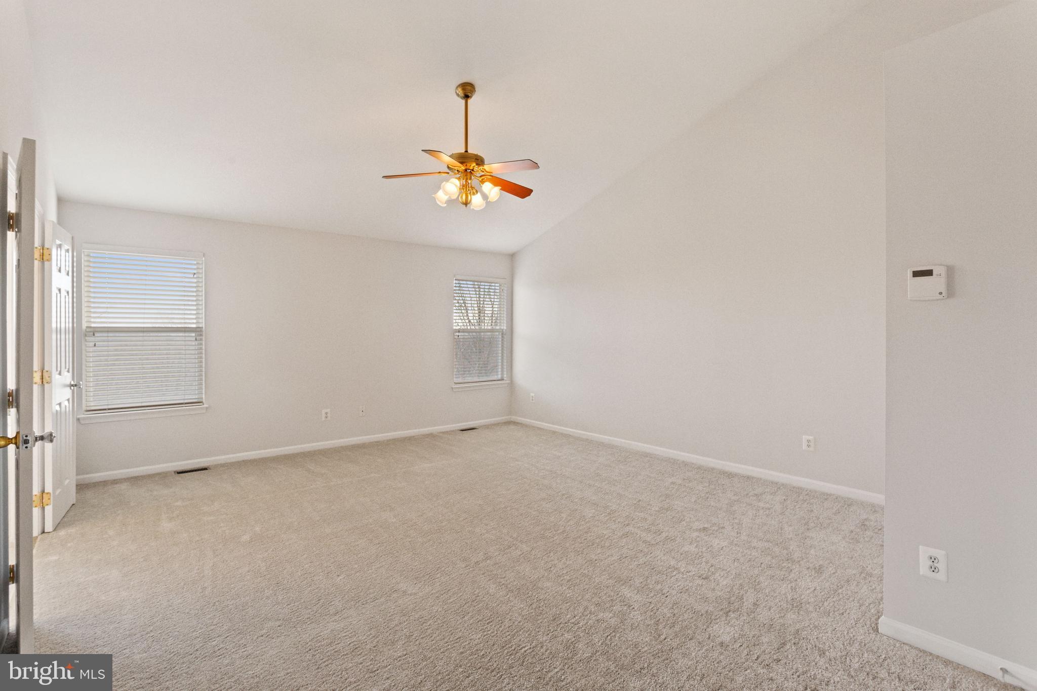 KINGSTOWNE - Residential