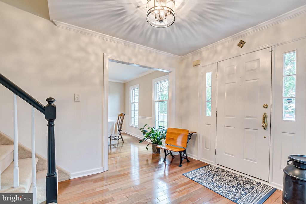 Photo of 3 Clinton Court, KENDALL PARK, NJ 08824 (MLS # NJMX2010726)