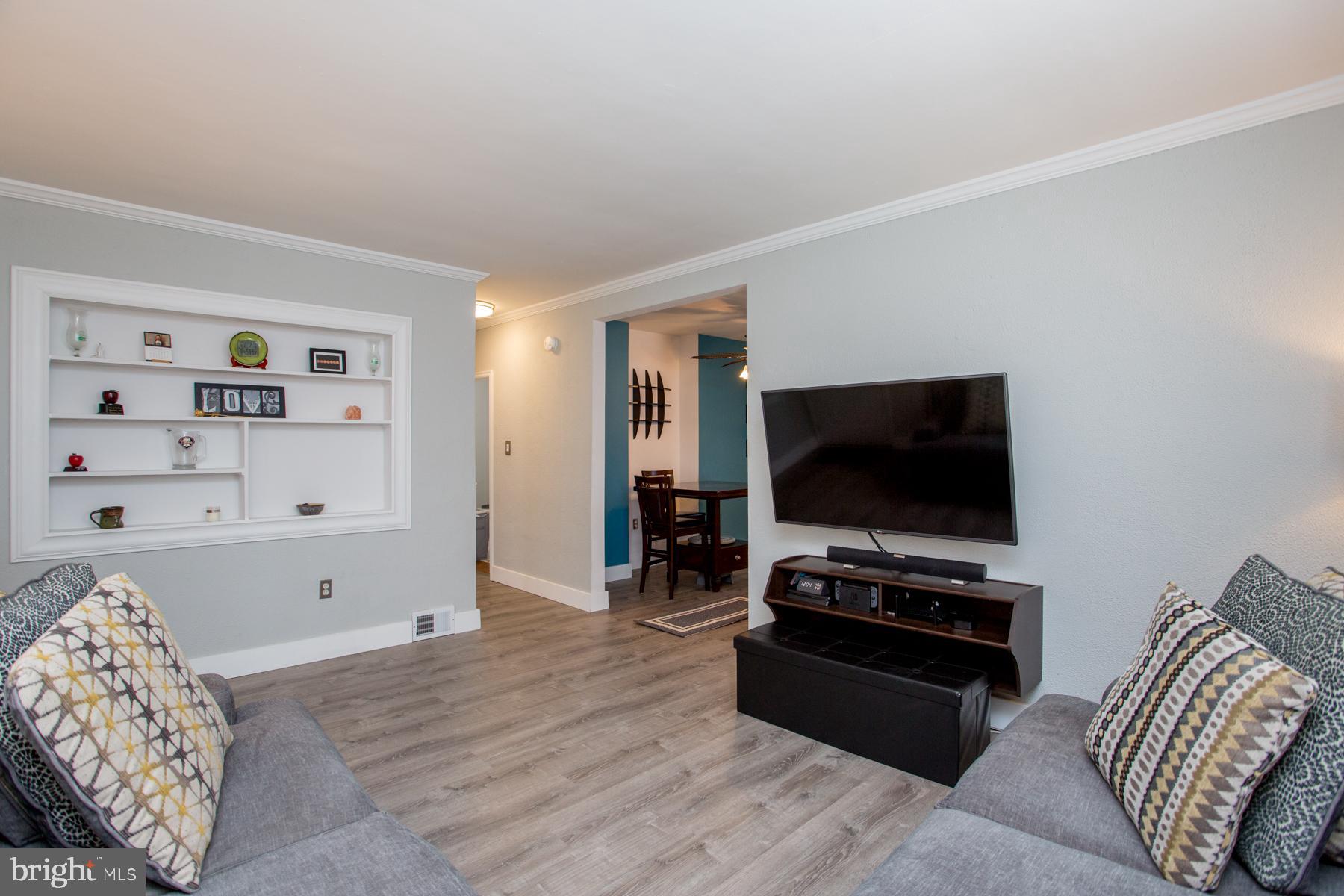 HILLTOP ESTATES - Residential