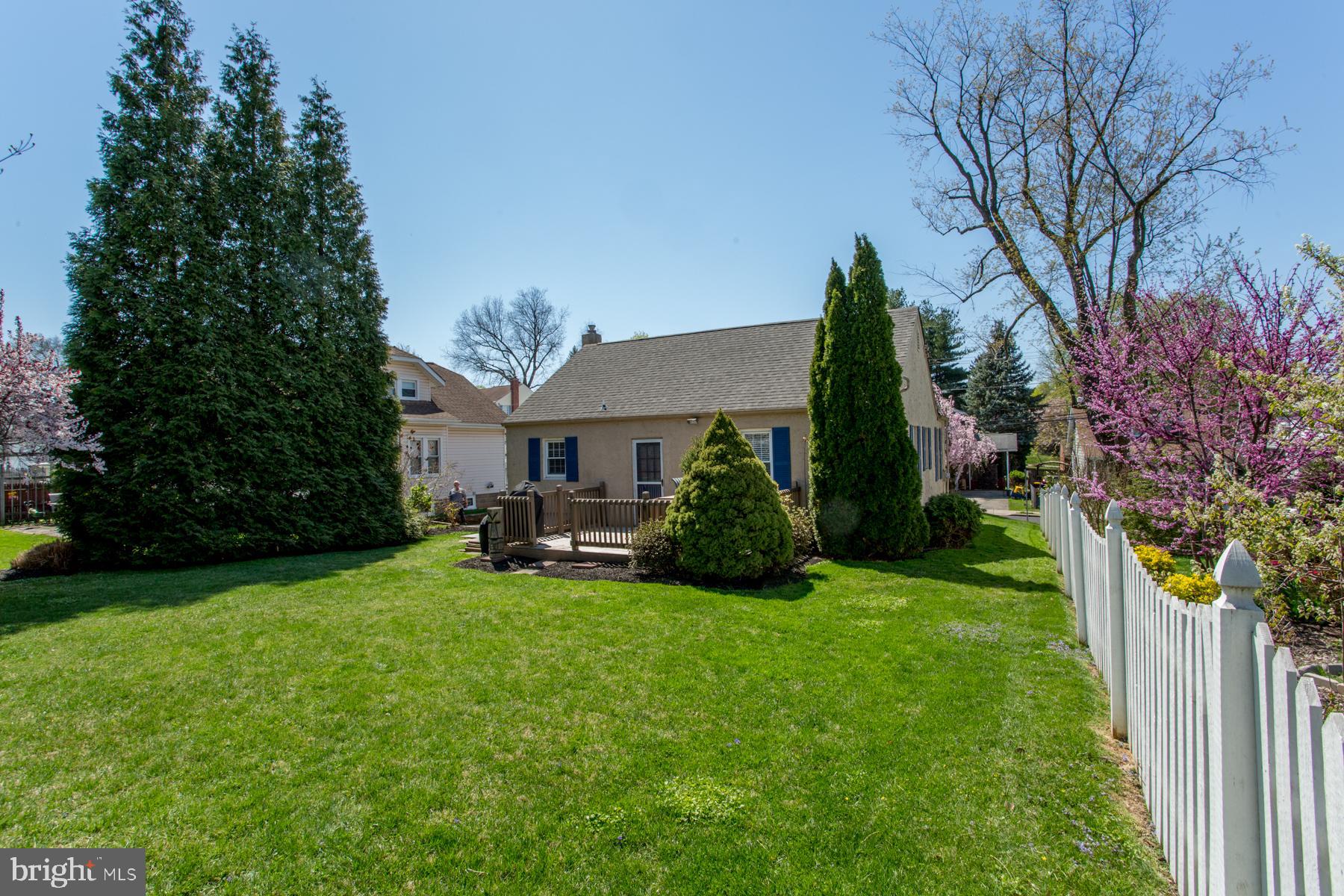 HILLTOP ESTATES - Residential