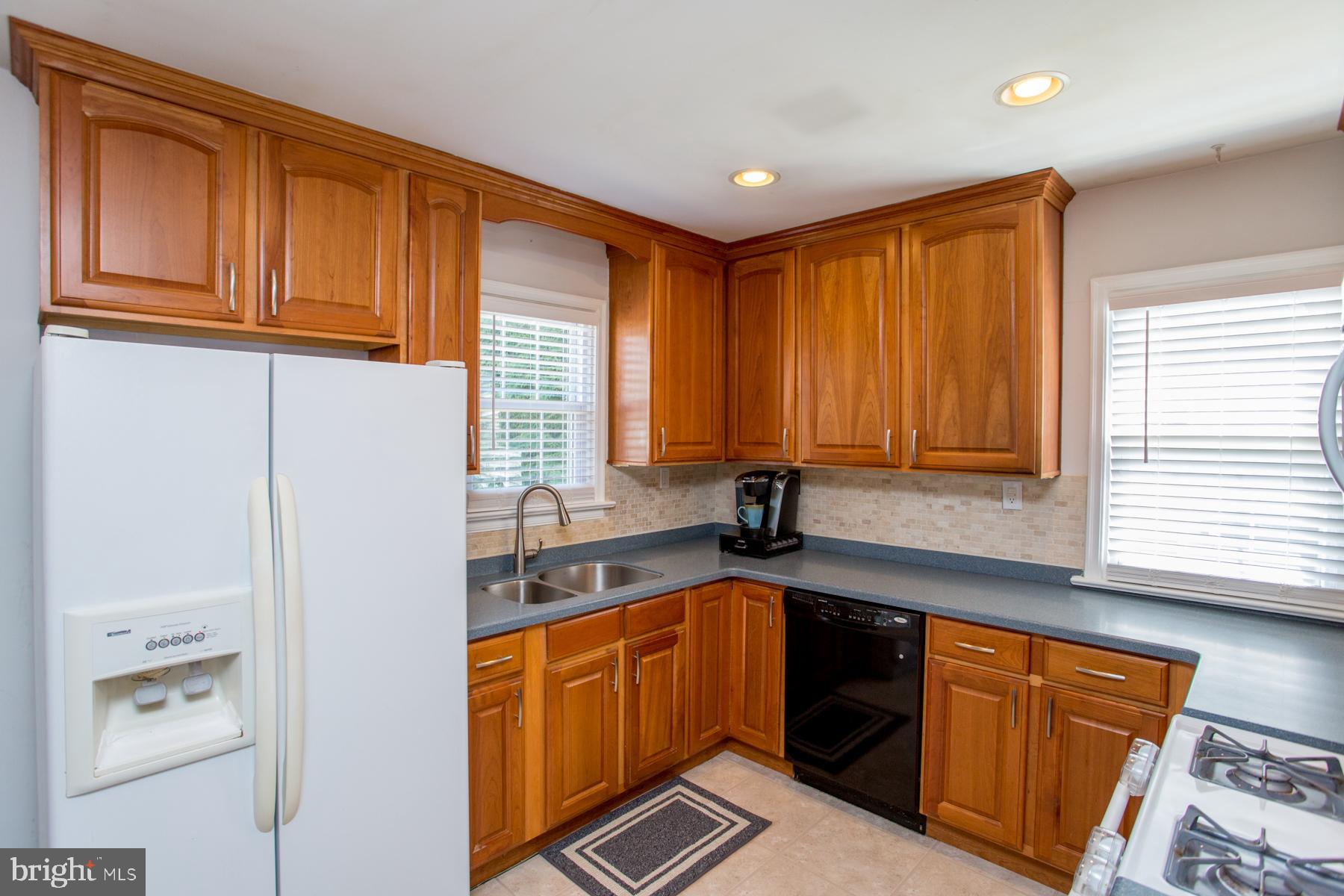 HILLTOP ESTATES - Residential