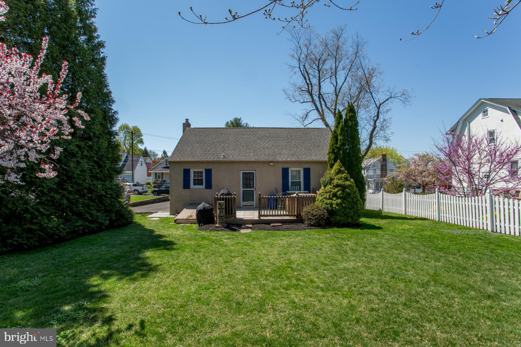 HILLTOP ESTATES - Residential