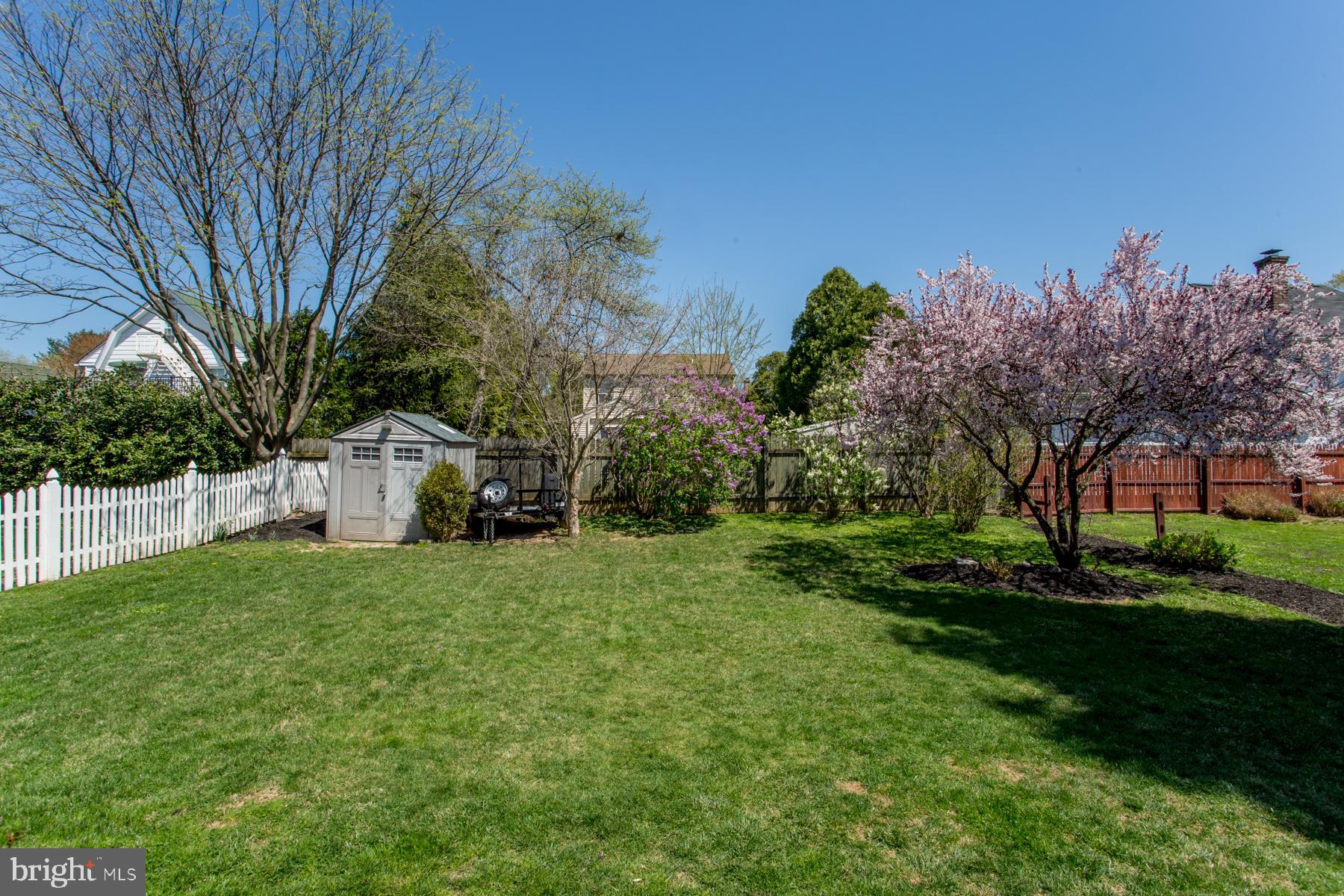 HILLTOP ESTATES - Residential