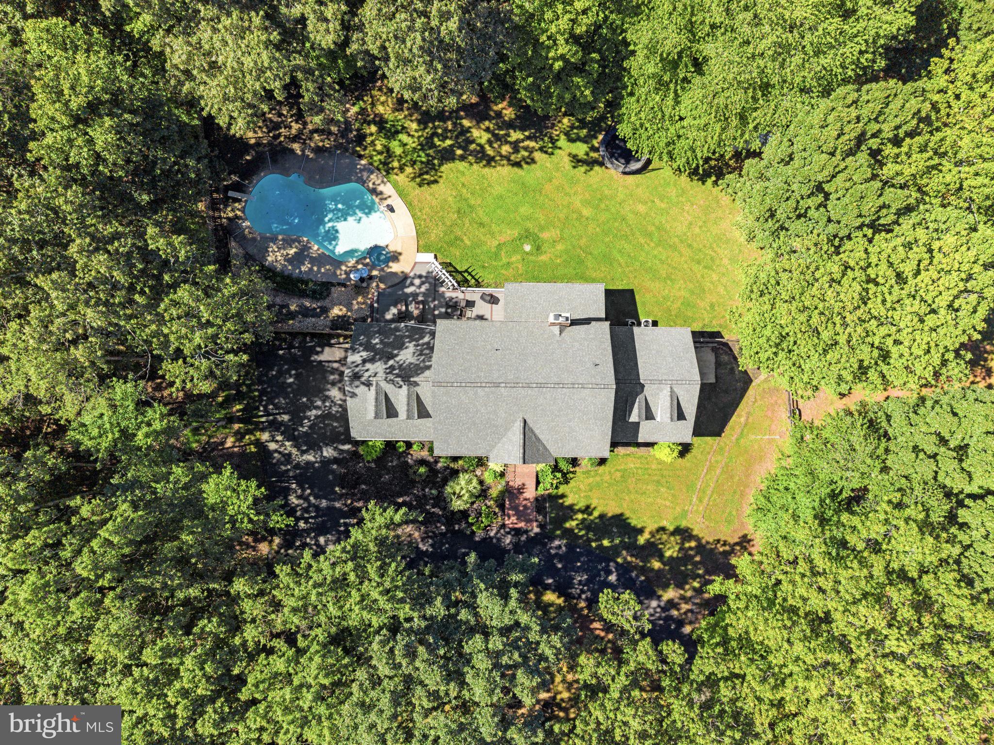 10080 GREENWICH WOOD DRIVE