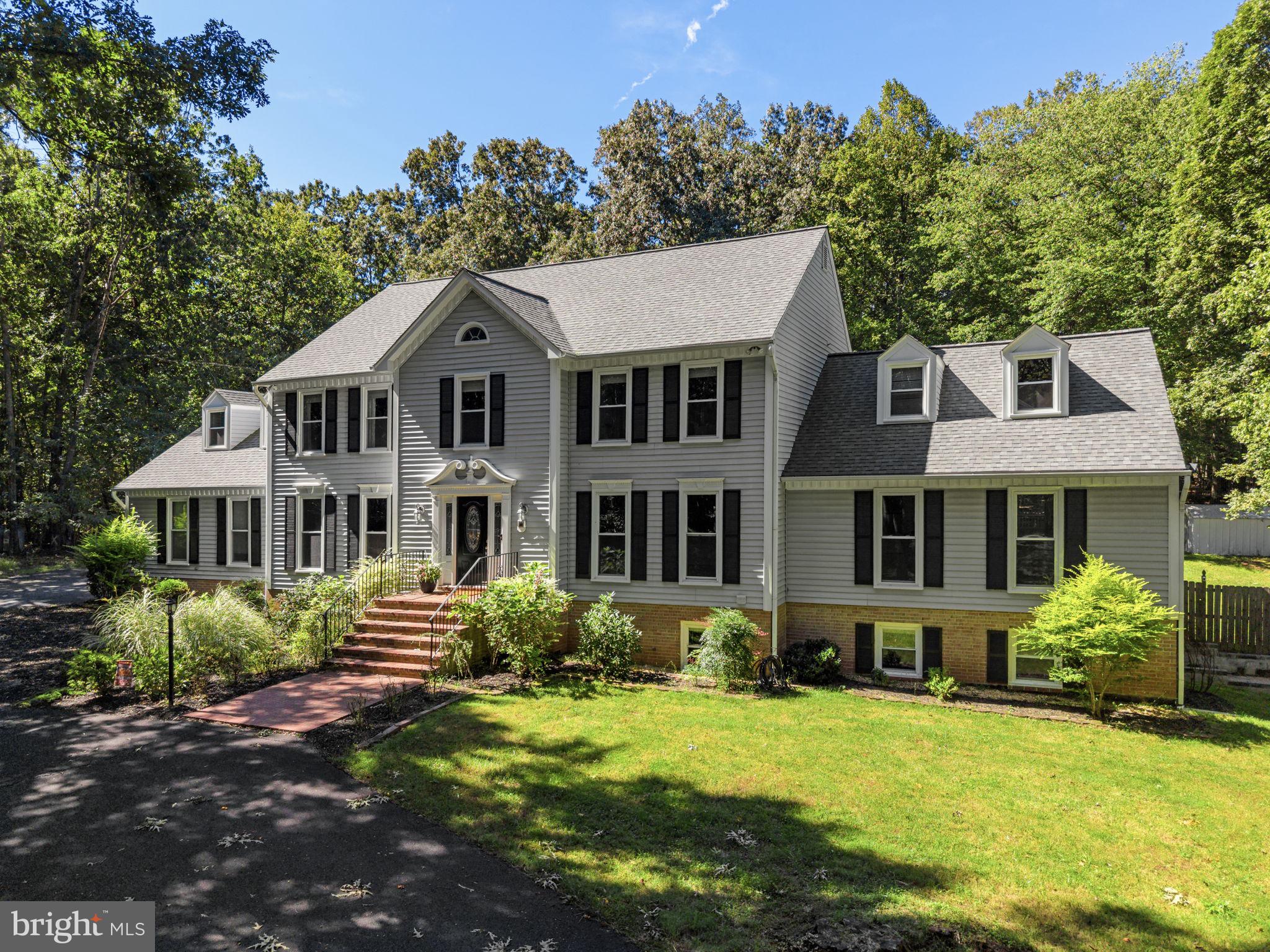 10080 GREENWICH WOOD DRIVE