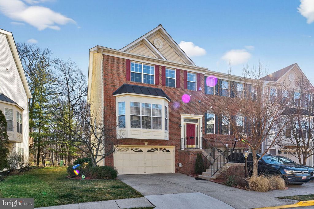 Photo of 6697 Ordsall Street, ALEXANDRIA, VA 22315 (MLS # VAFX2287972)