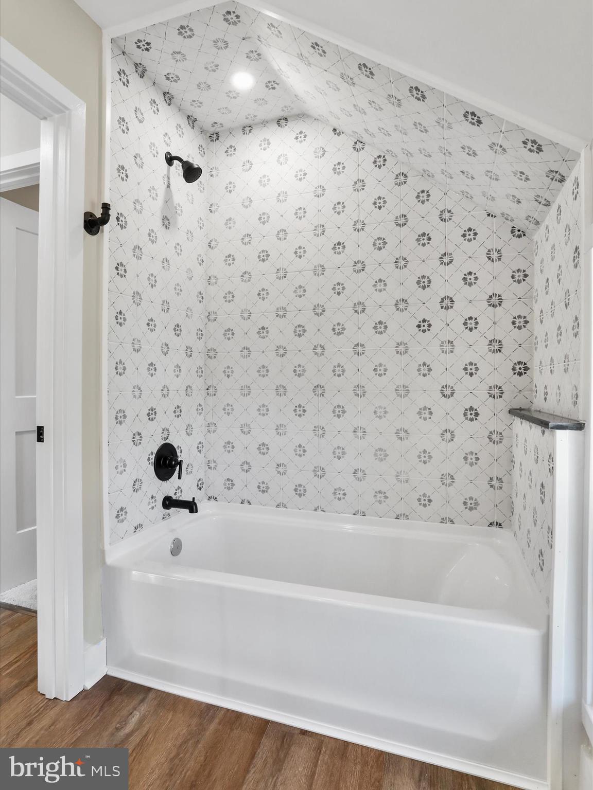 BOLIVAR CORP - Residential