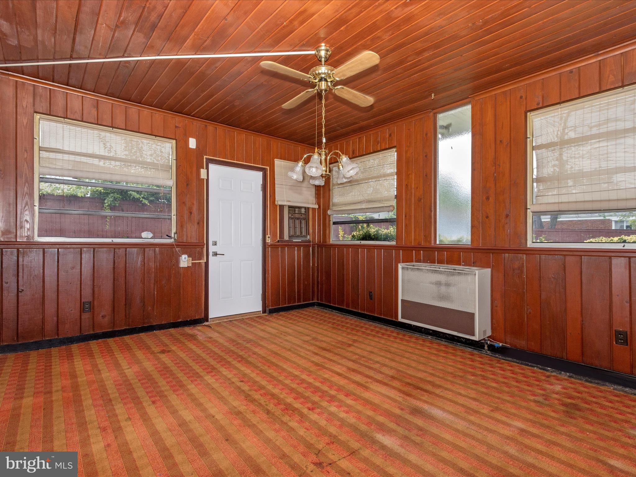 OAKVIEW - Residential