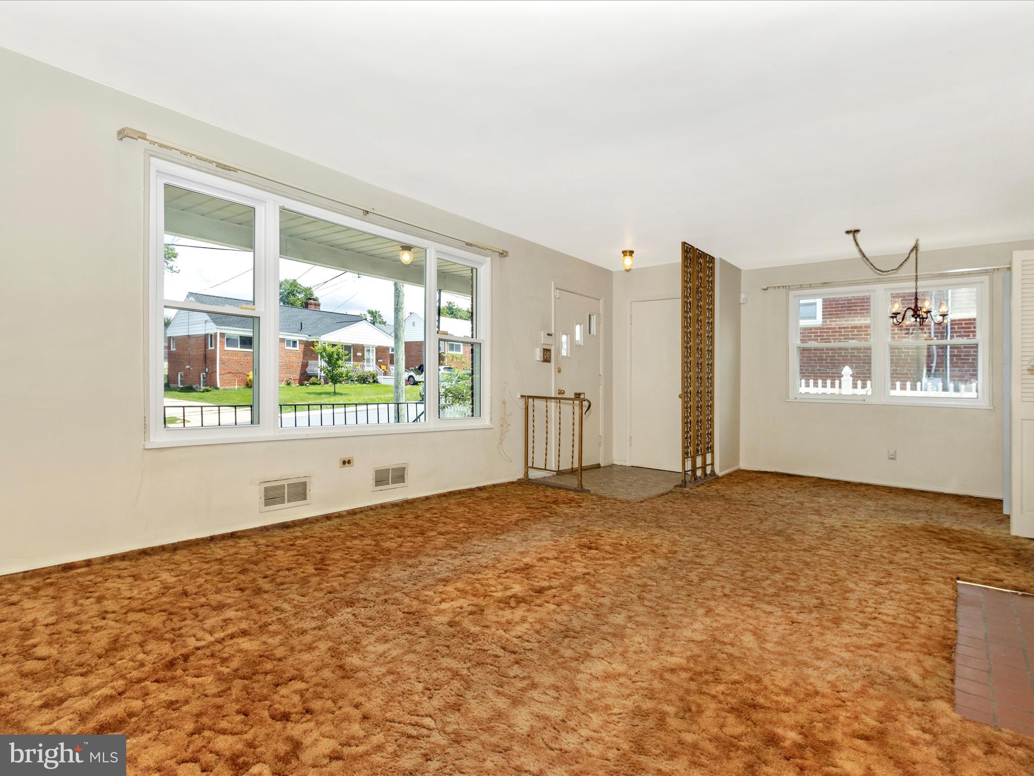 OAKVIEW - Residential