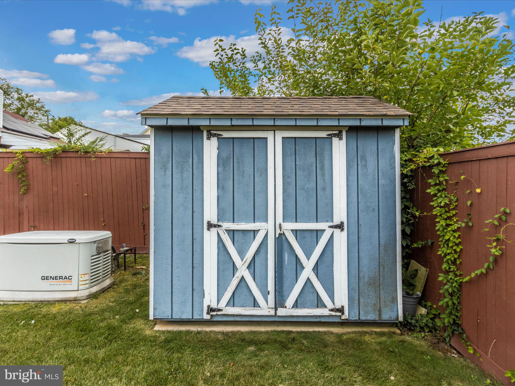 OAKVIEW - Residential