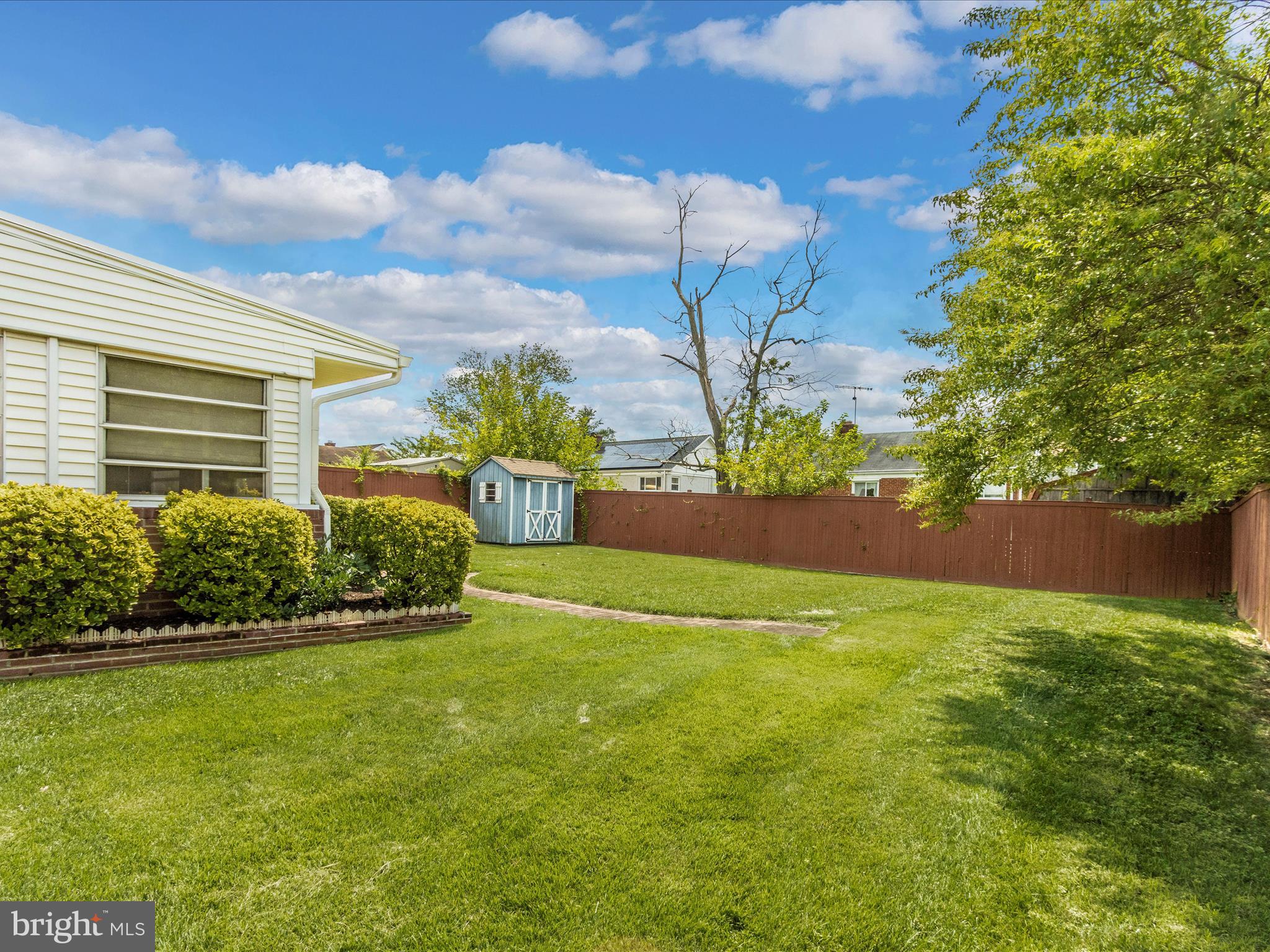 OAKVIEW - Residential