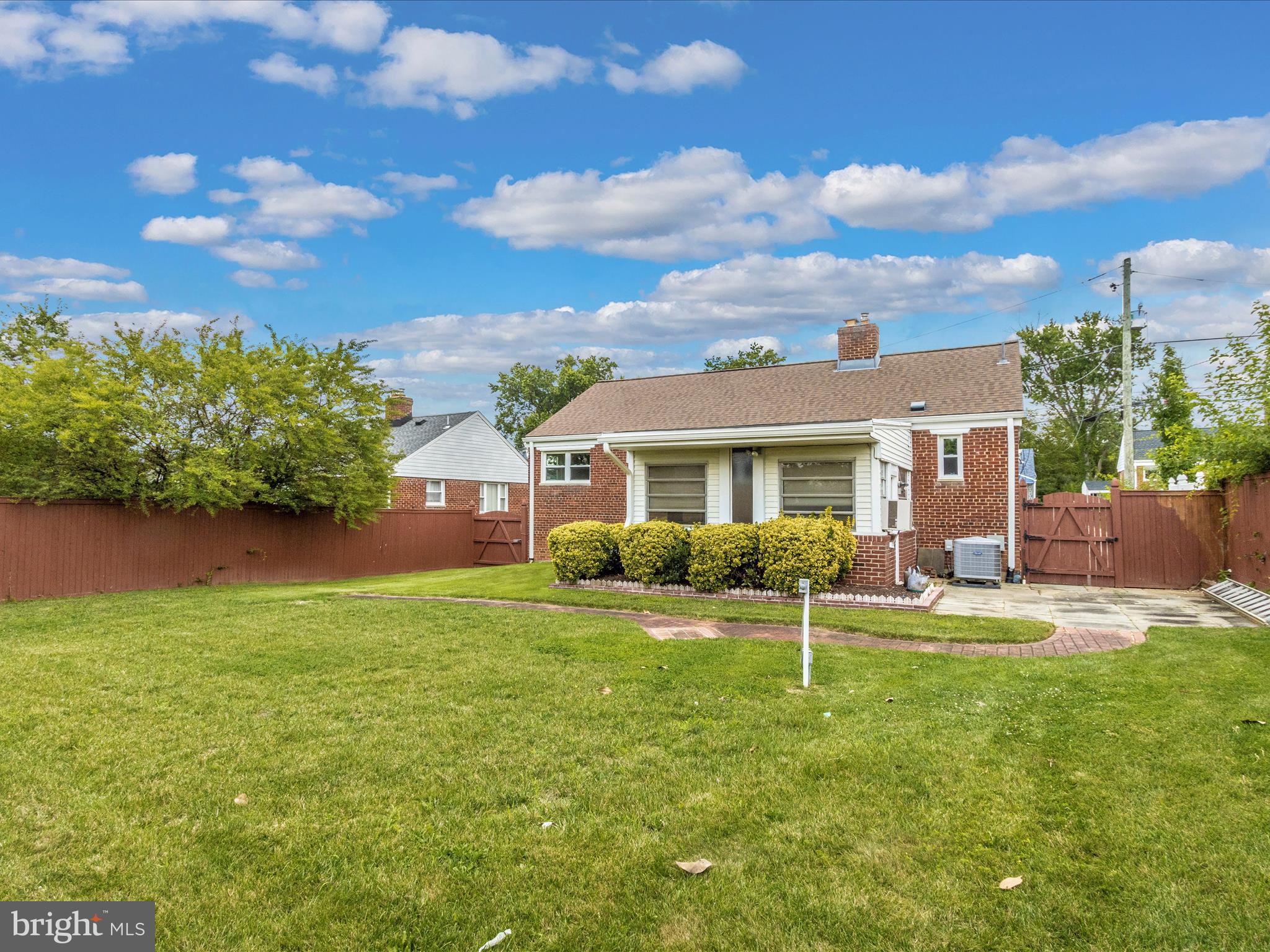 OAKVIEW - Residential