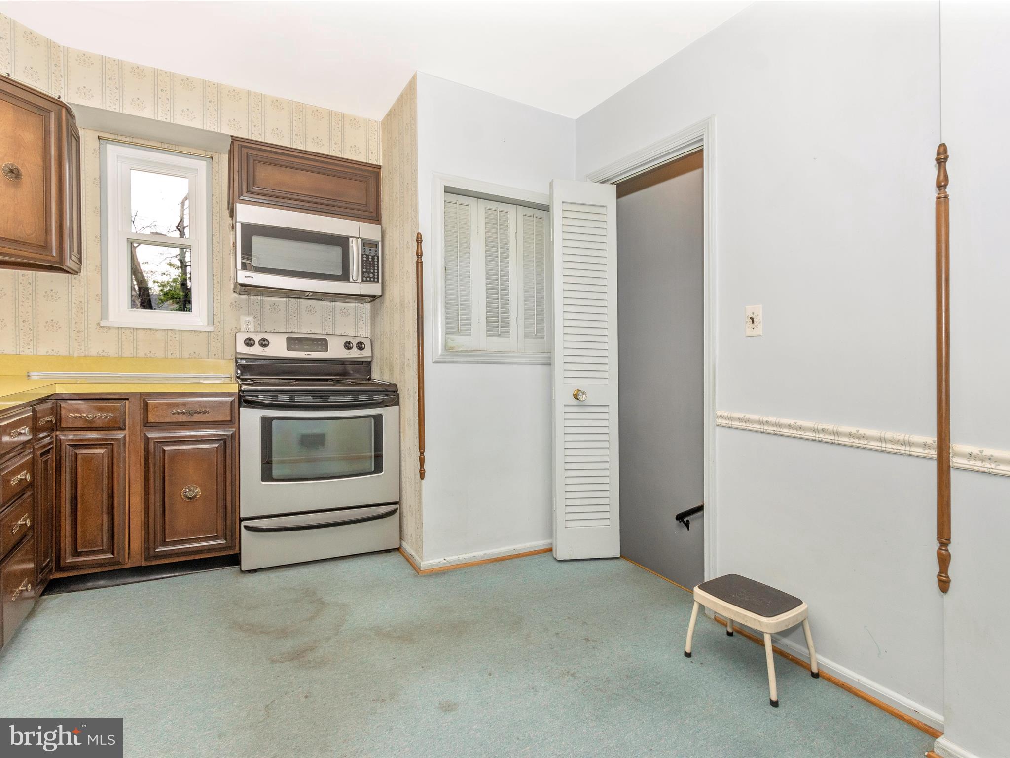 OAKVIEW - Residential