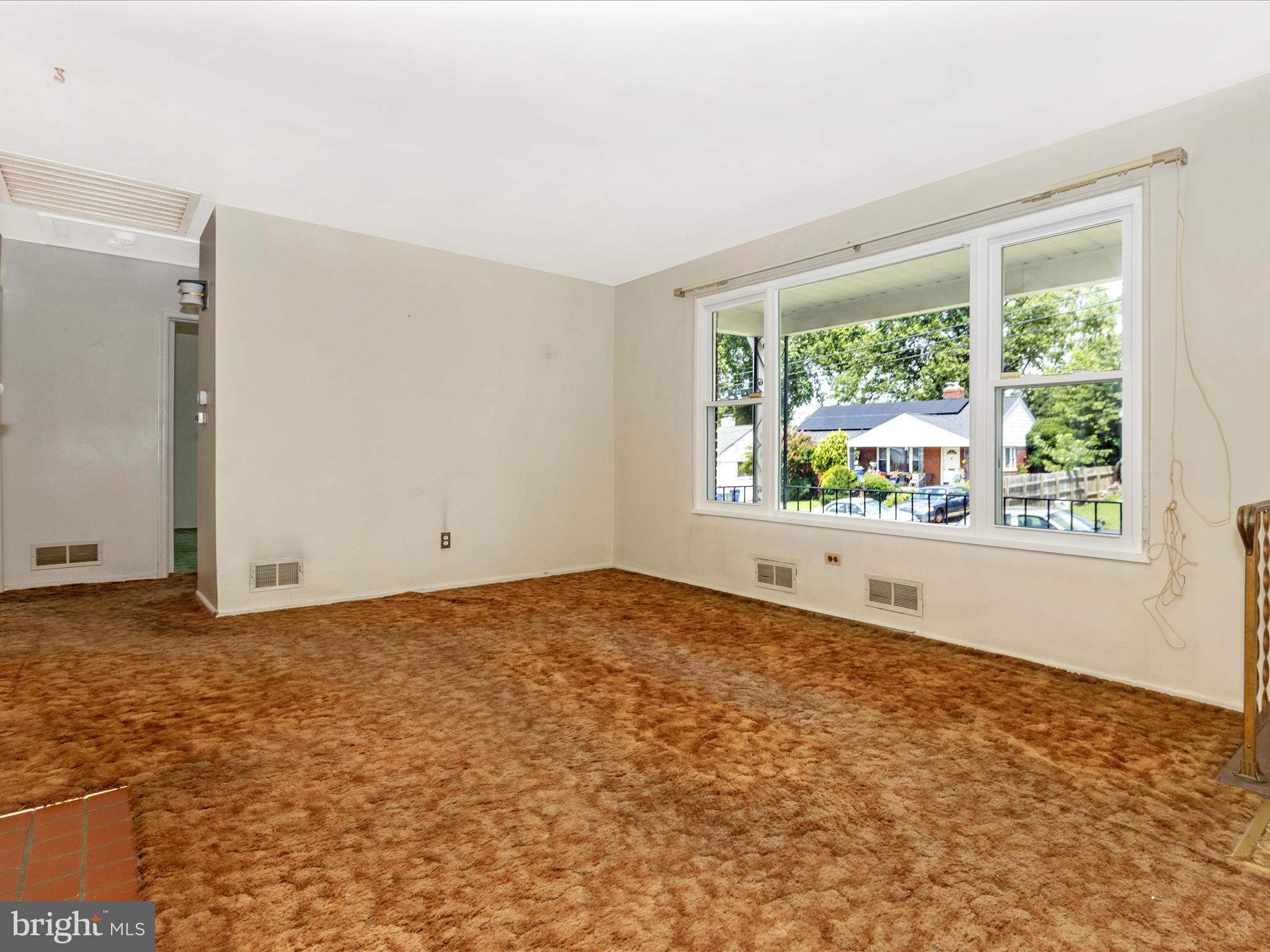 OAKVIEW - Residential