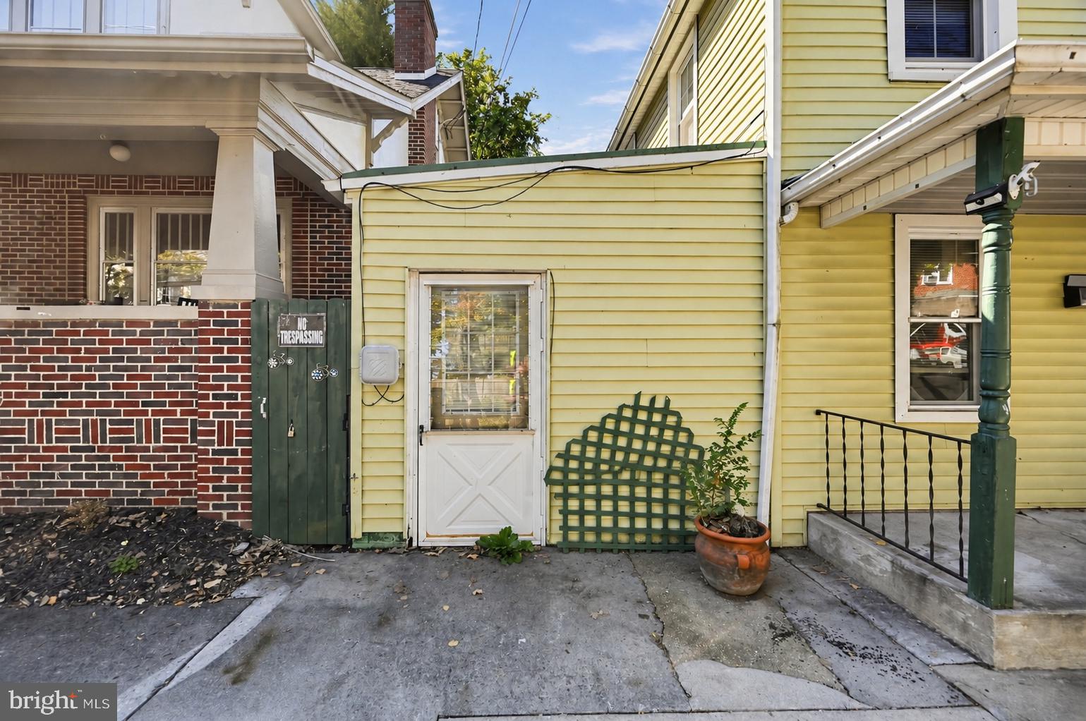23 E GERMAIN STREET
