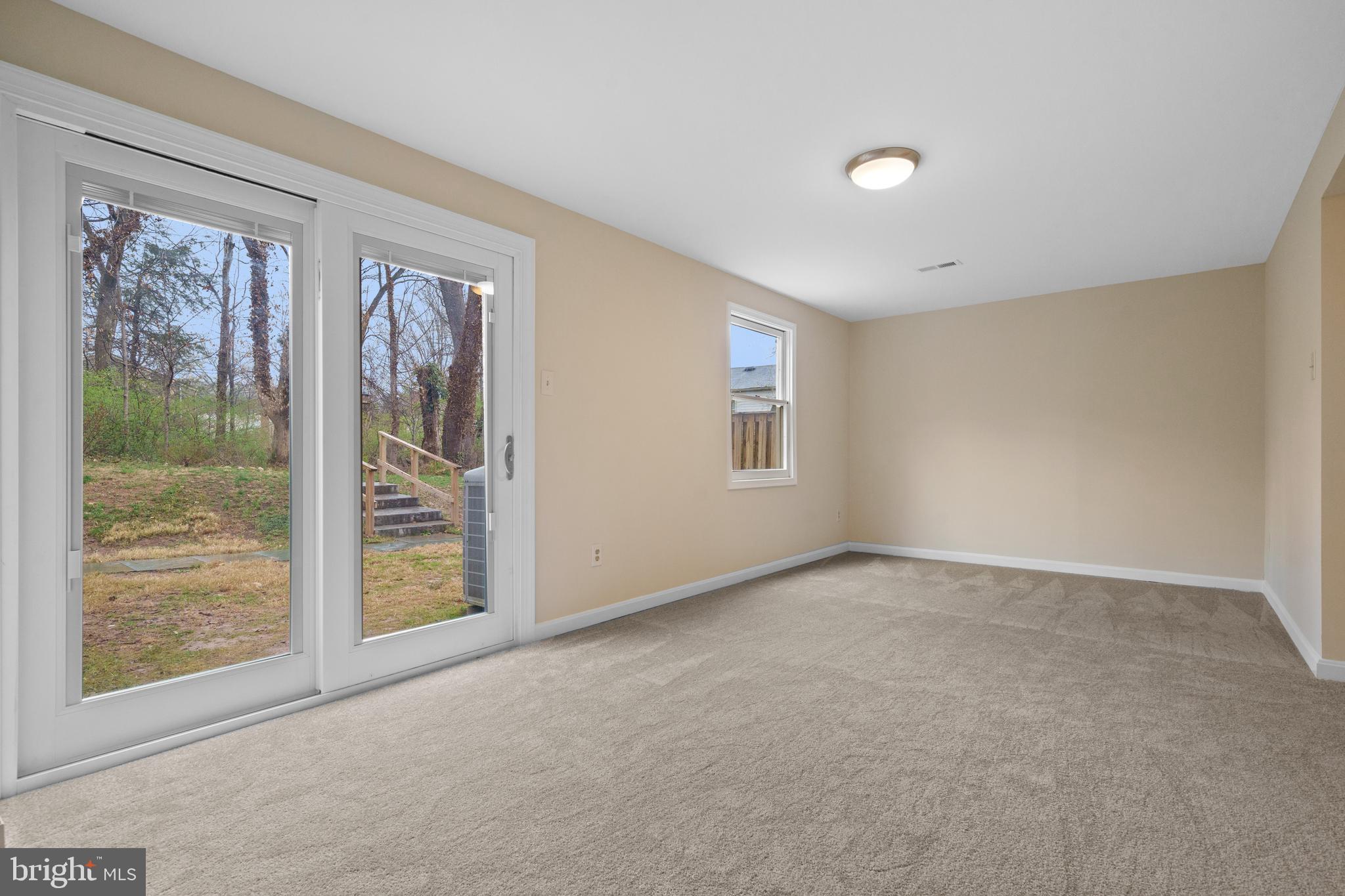 COVINGTON - Residential