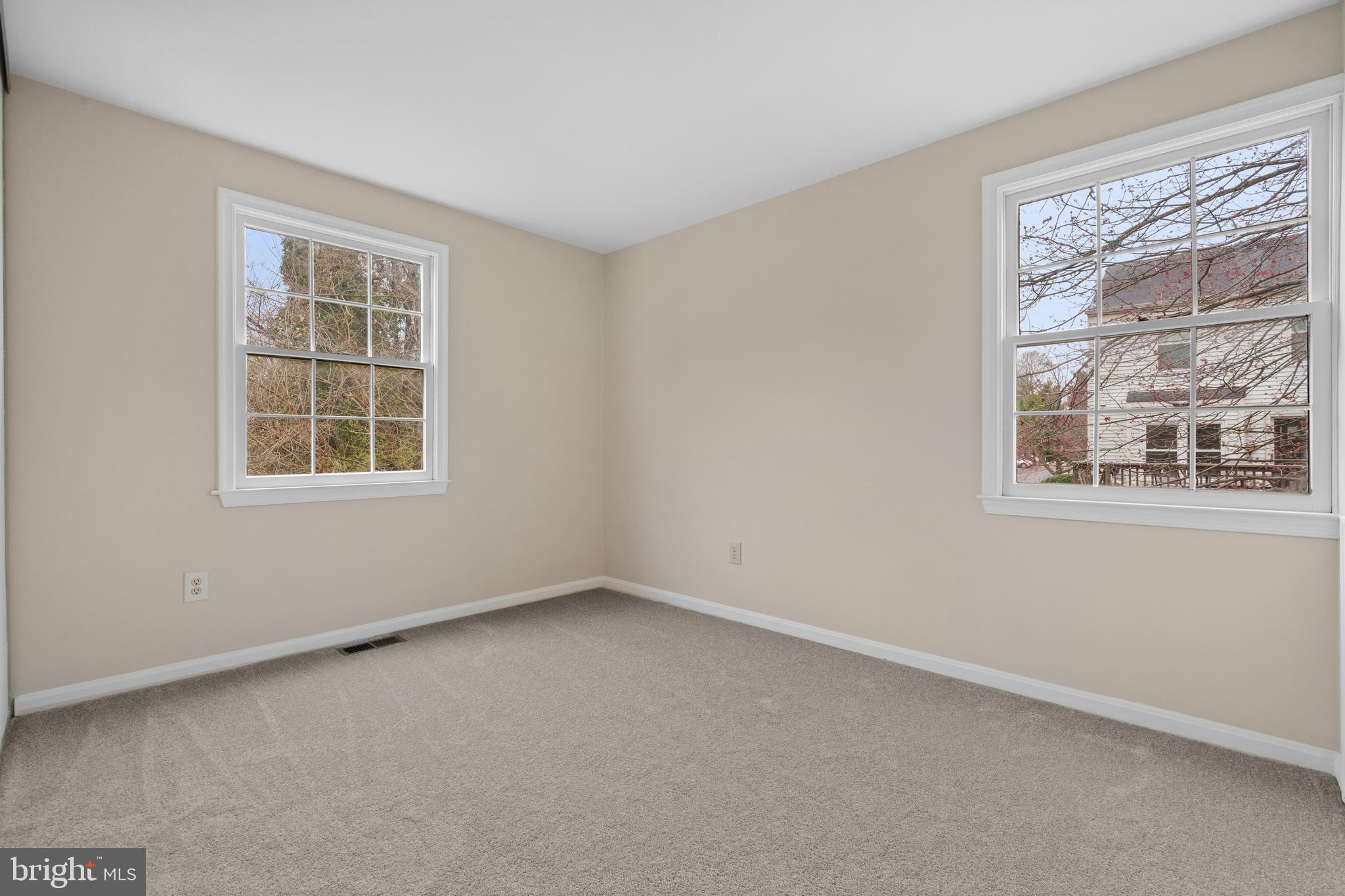 COVINGTON - Residential