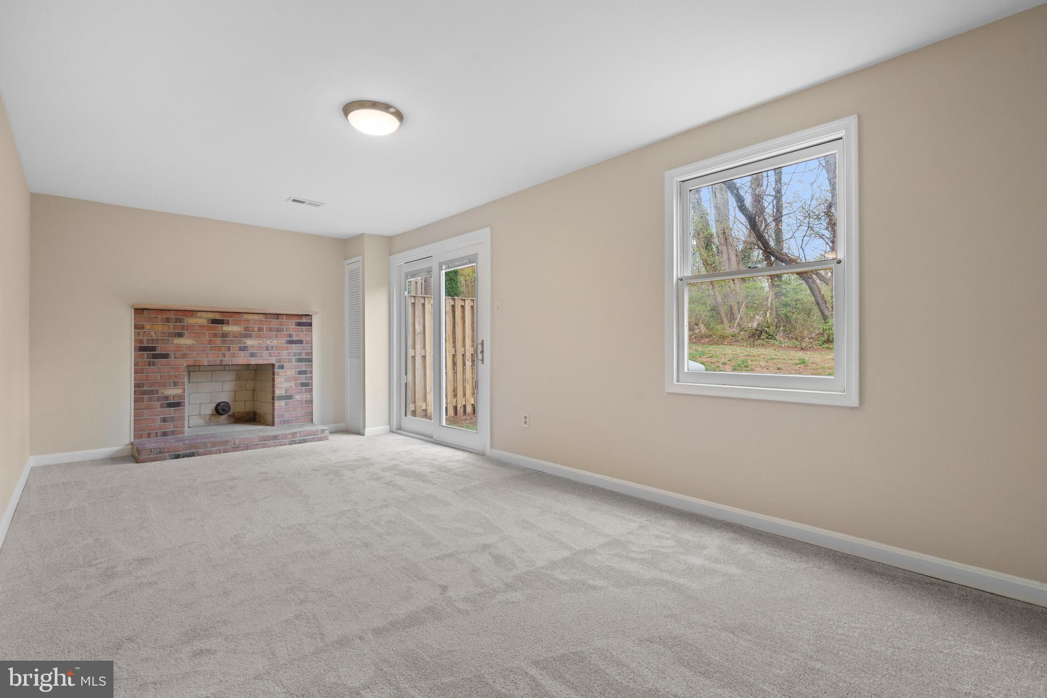 COVINGTON - Residential