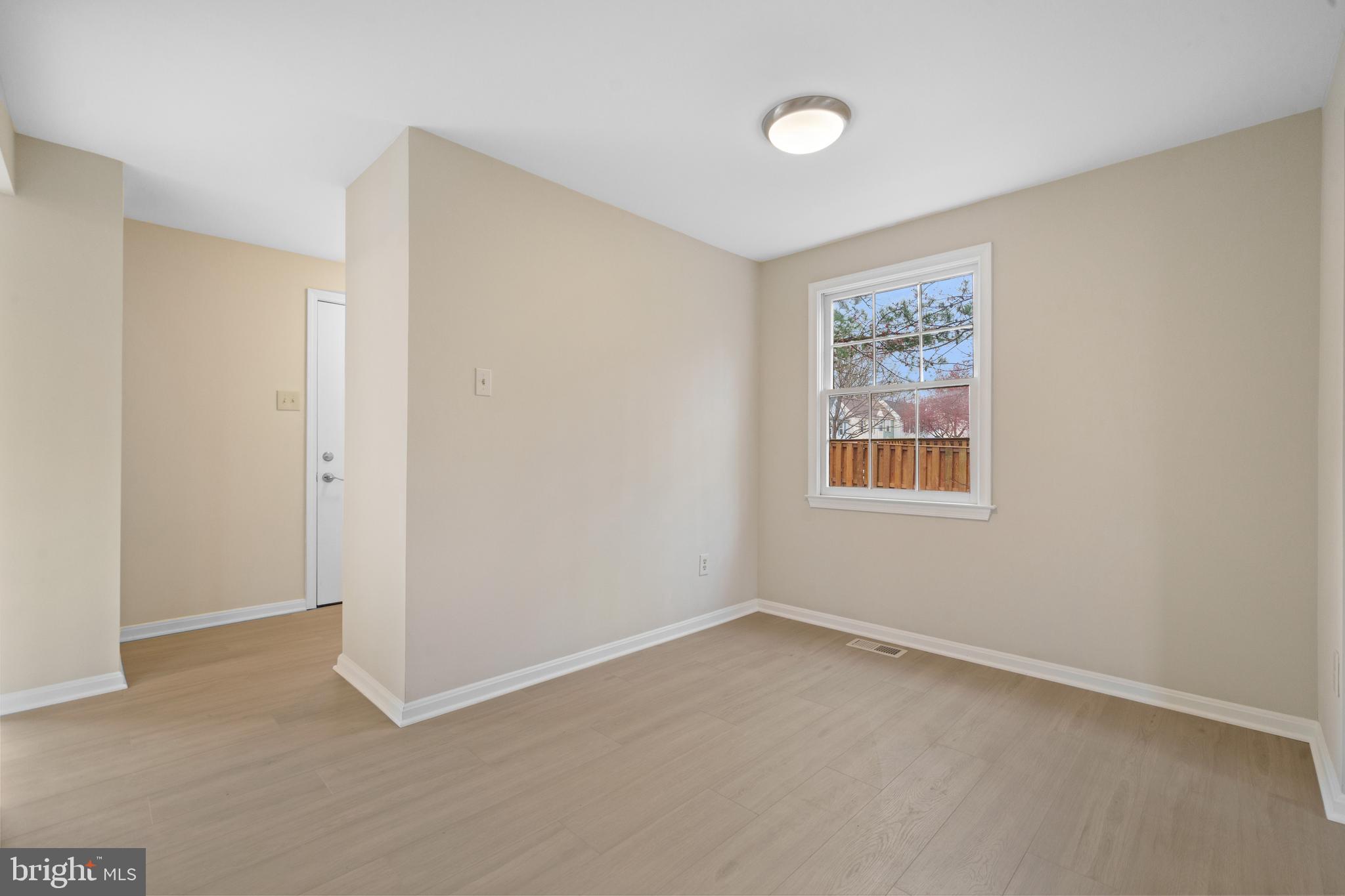 COVINGTON - Residential