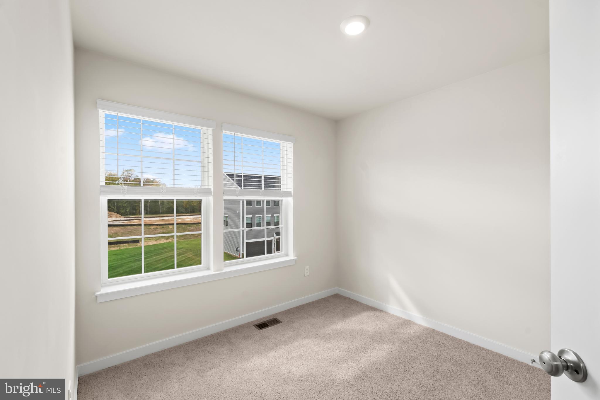 PINEGROVE - Residential