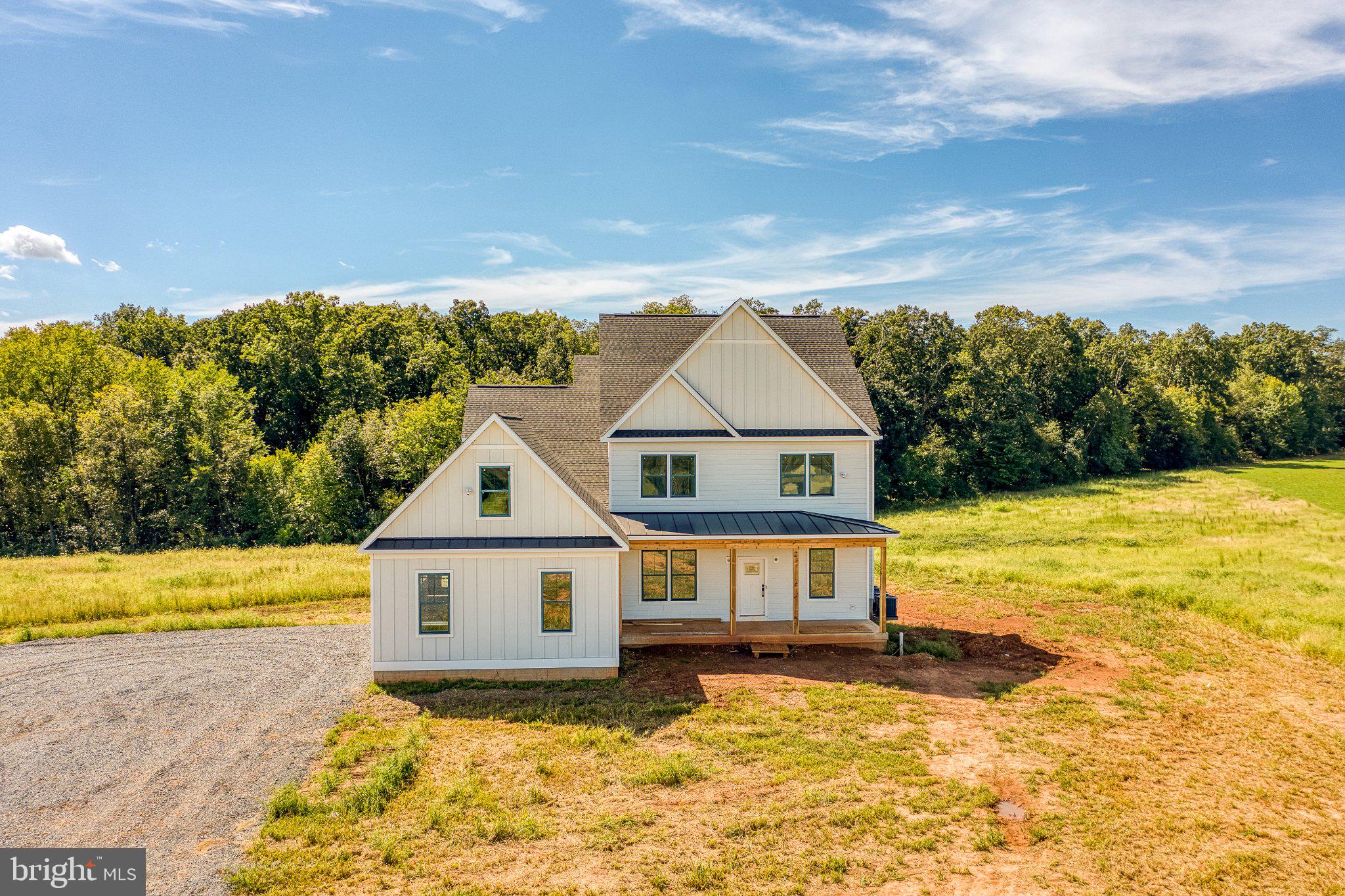 17293 POND MEADOW TRAIL
