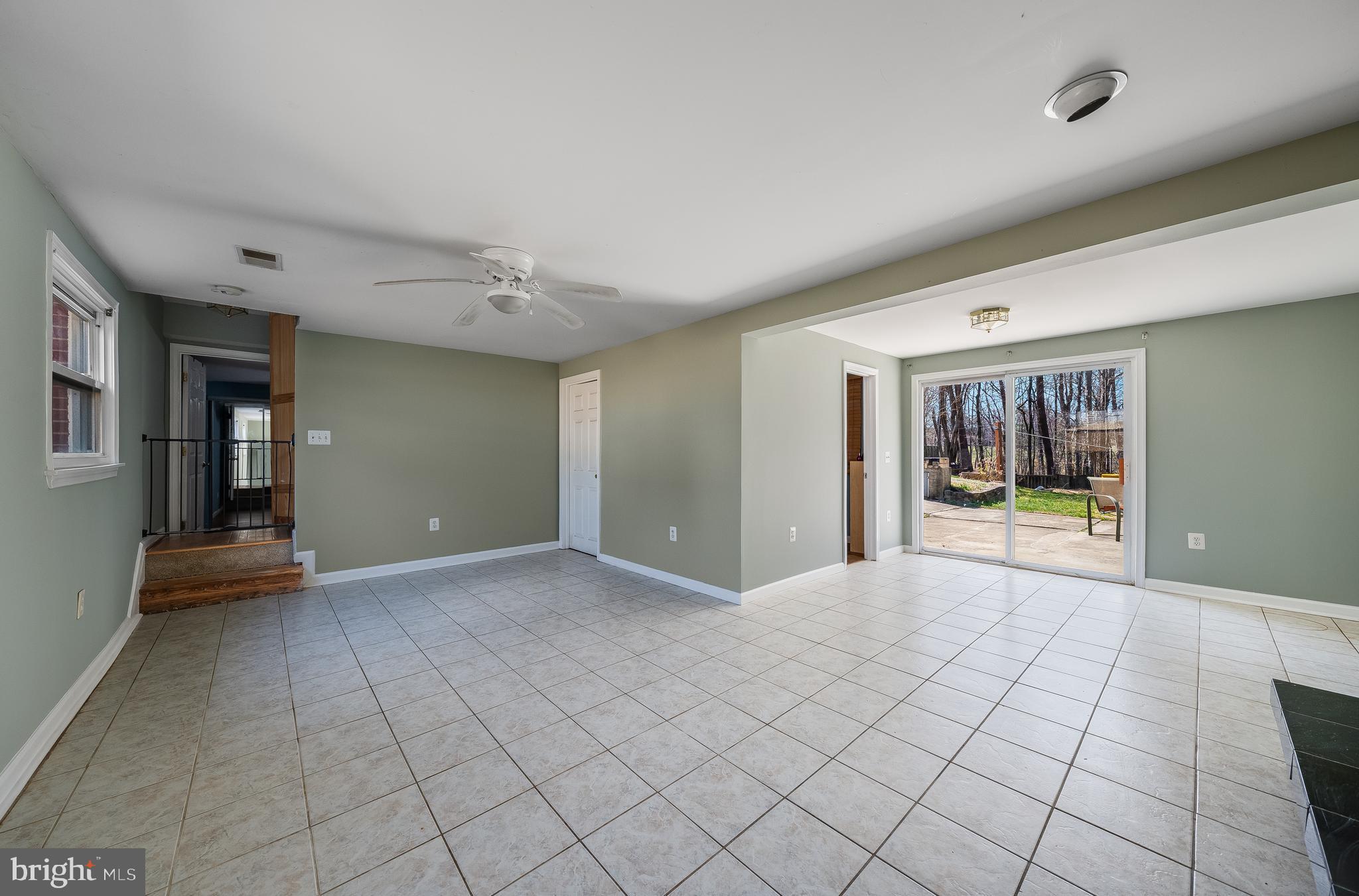 DALE CITY - Residential