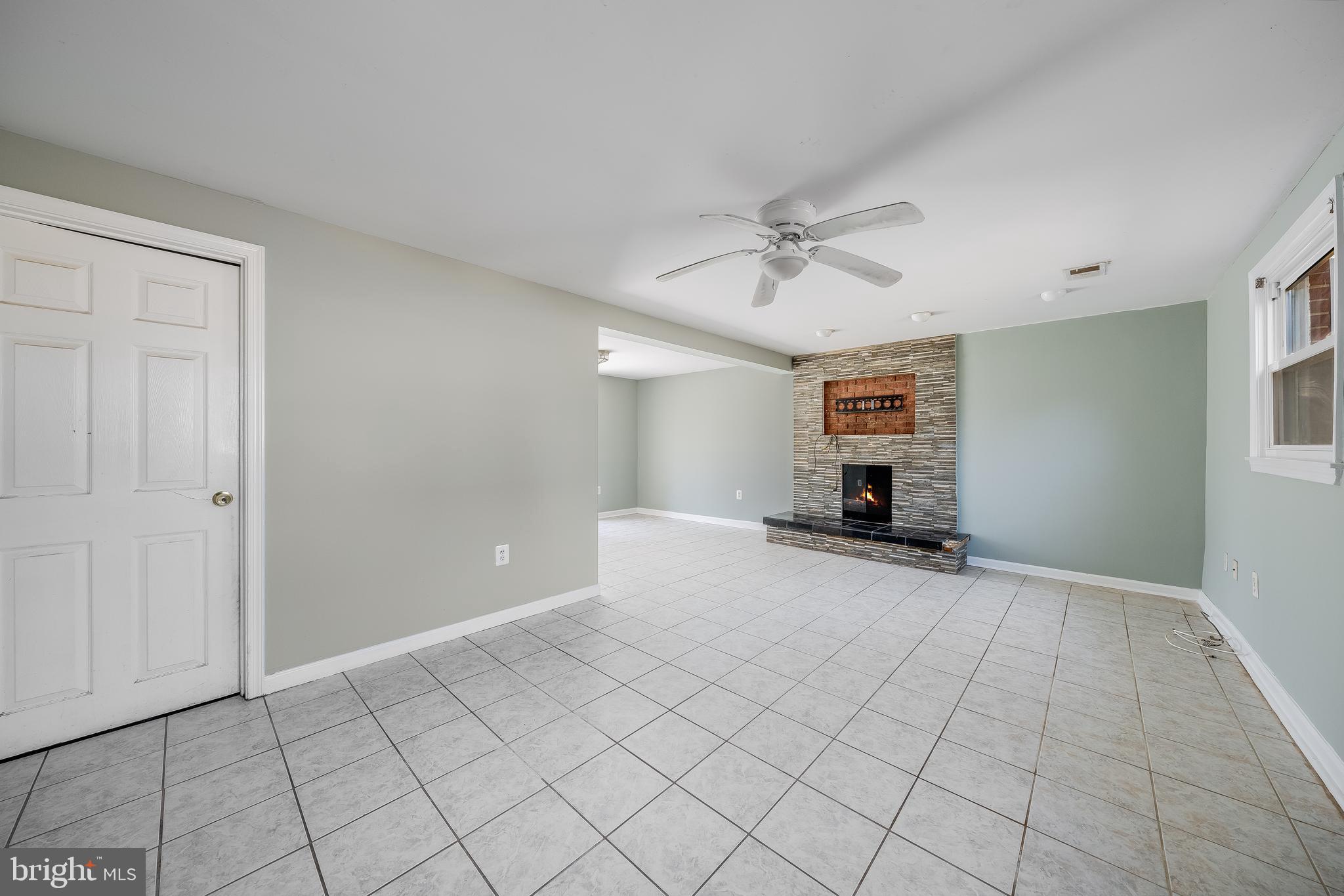 DALE CITY - Residential