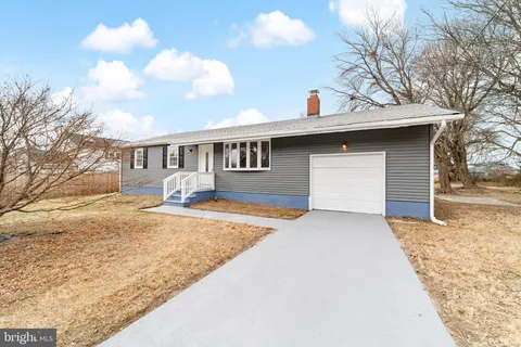 99 Delaware Drive, Pennsville, NJ 08070 - #: NJSA2014084