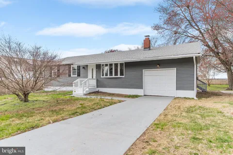 99 Delaware Drive, Pennsville, NJ MLS: NJSA2014084