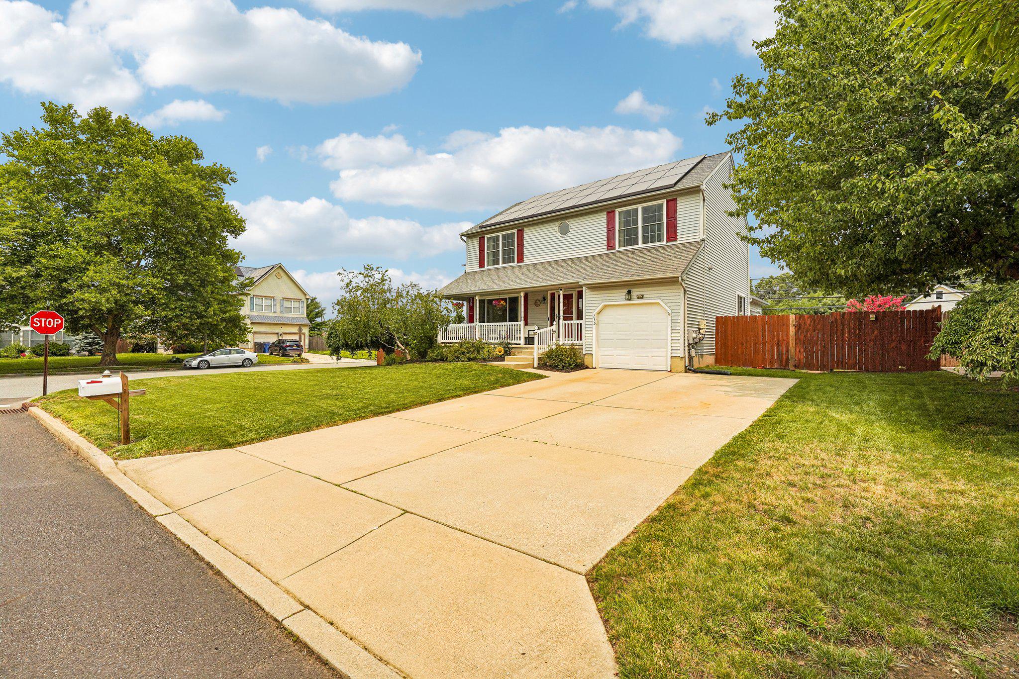 235 ABBEY LANE