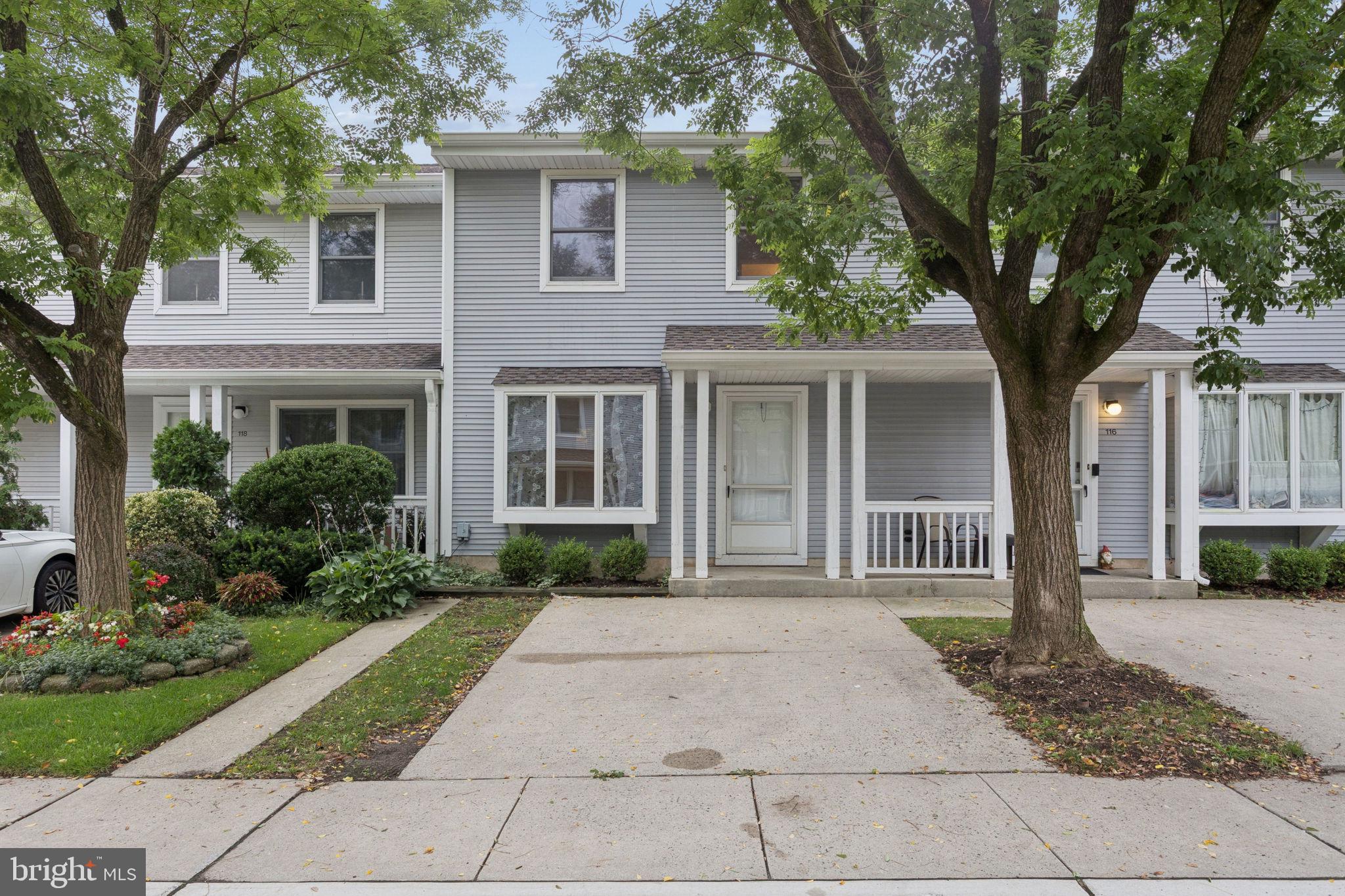 117 WILLIAM PATERSON COURT
