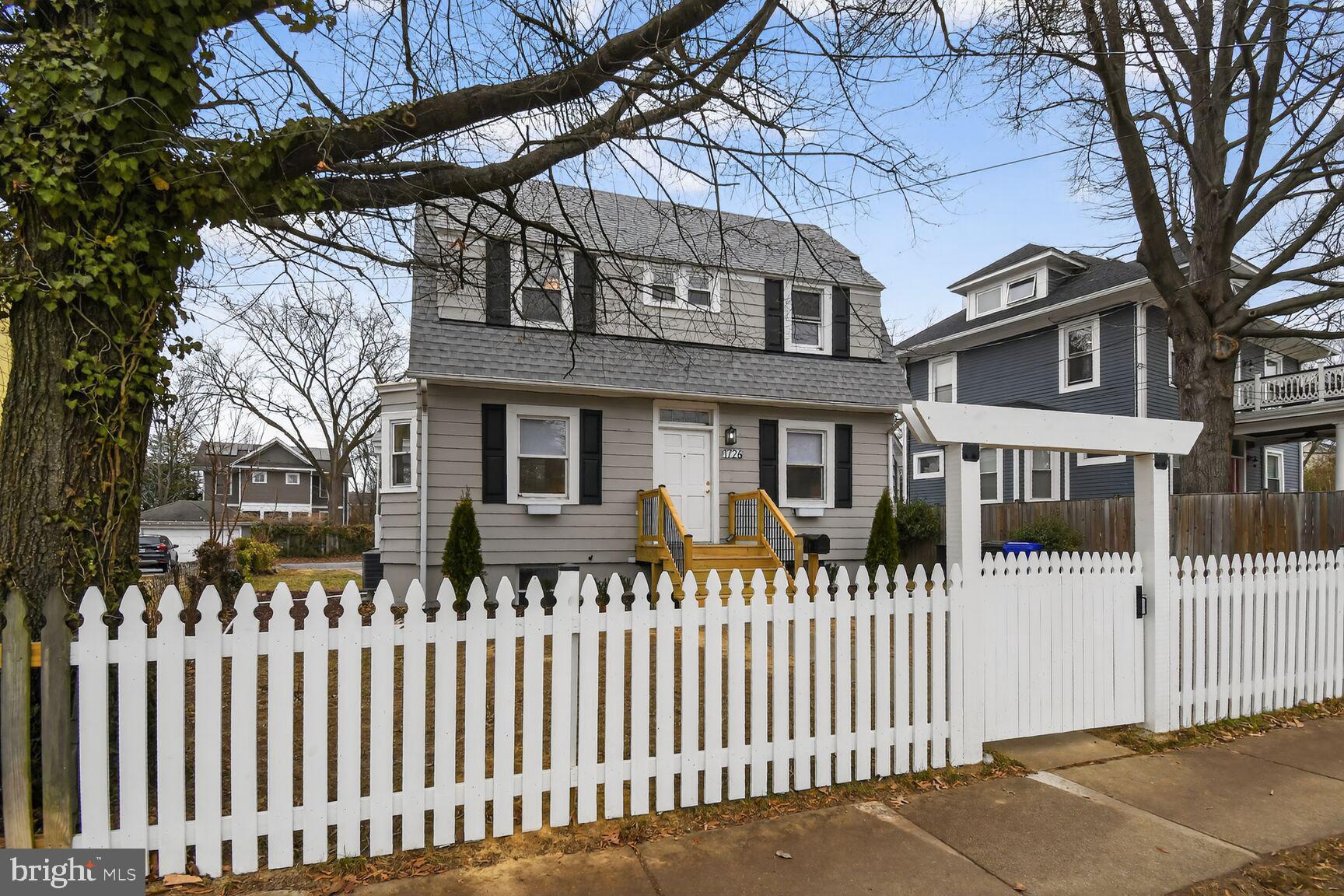 1726 N VEITCH STREET