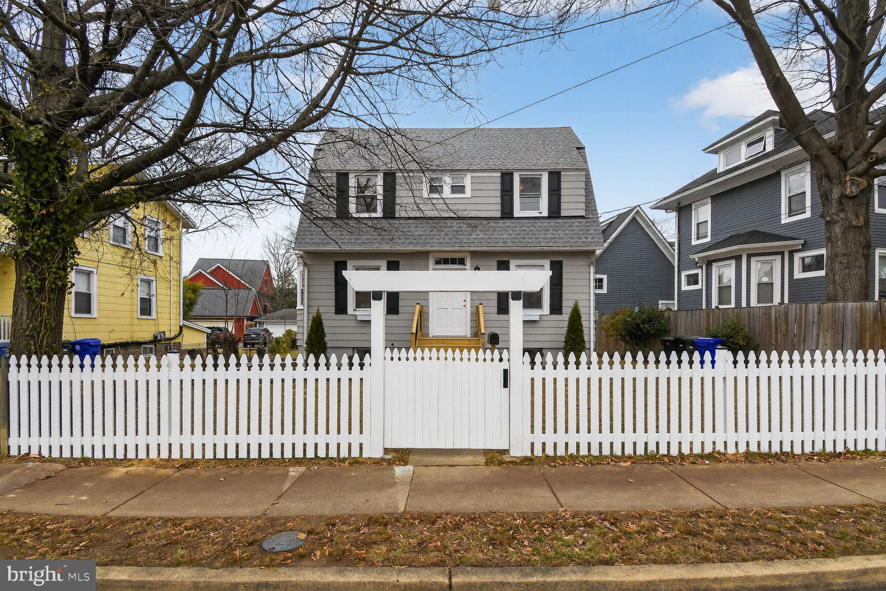 1726 N VEITCH STREET