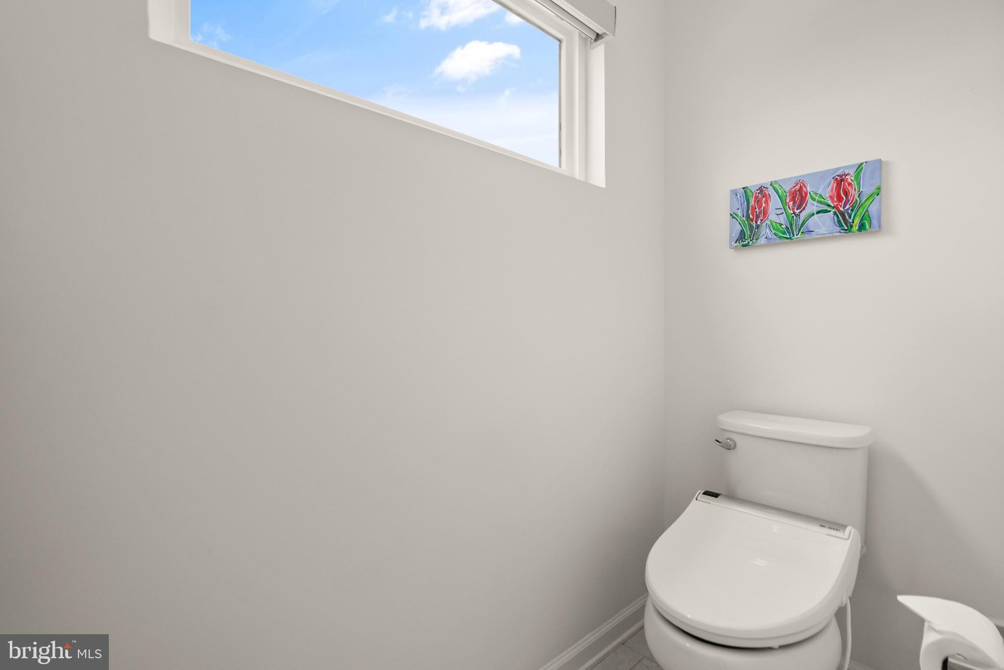 ONE LOUDOUN - Residential