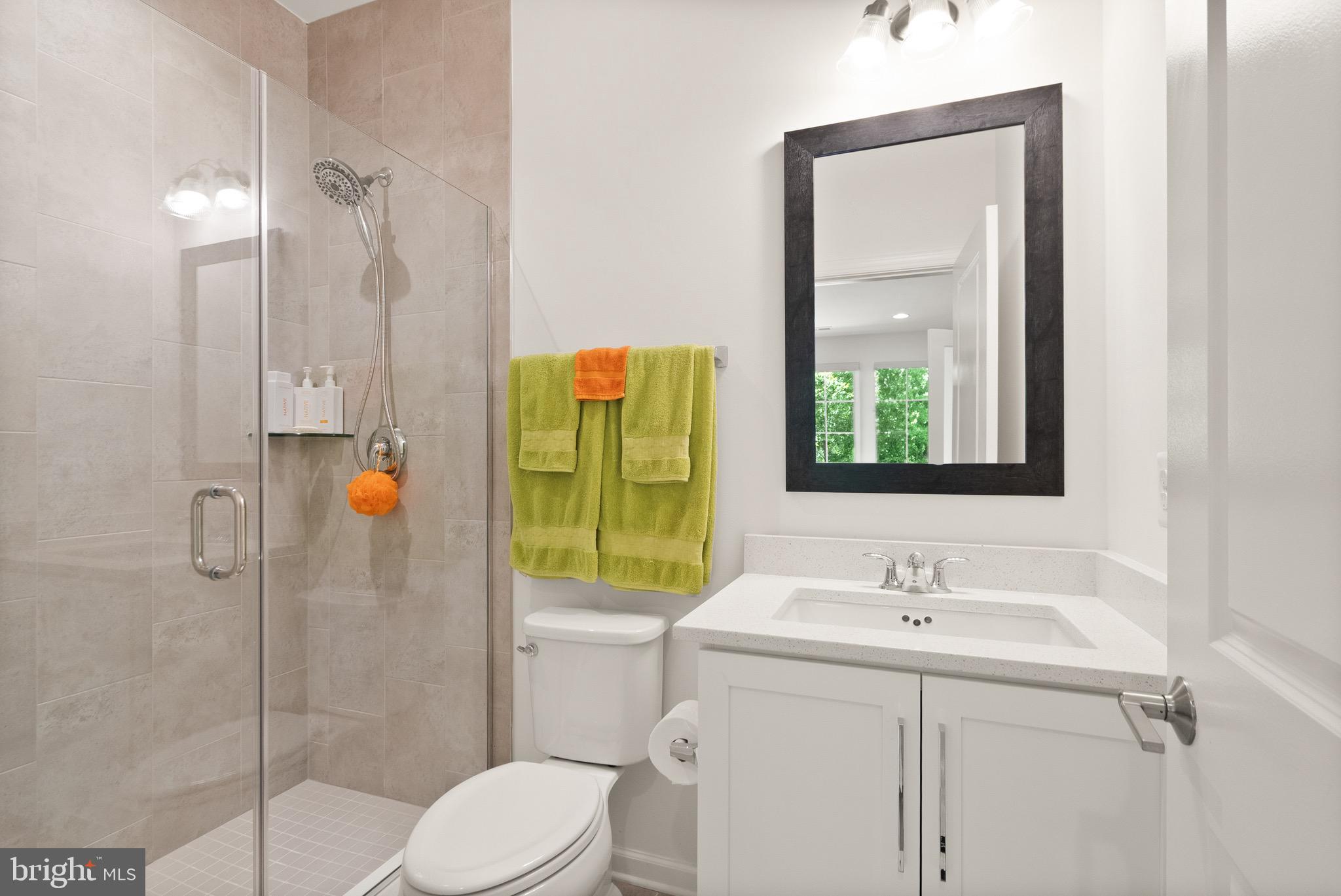 ONE LOUDOUN - Residential