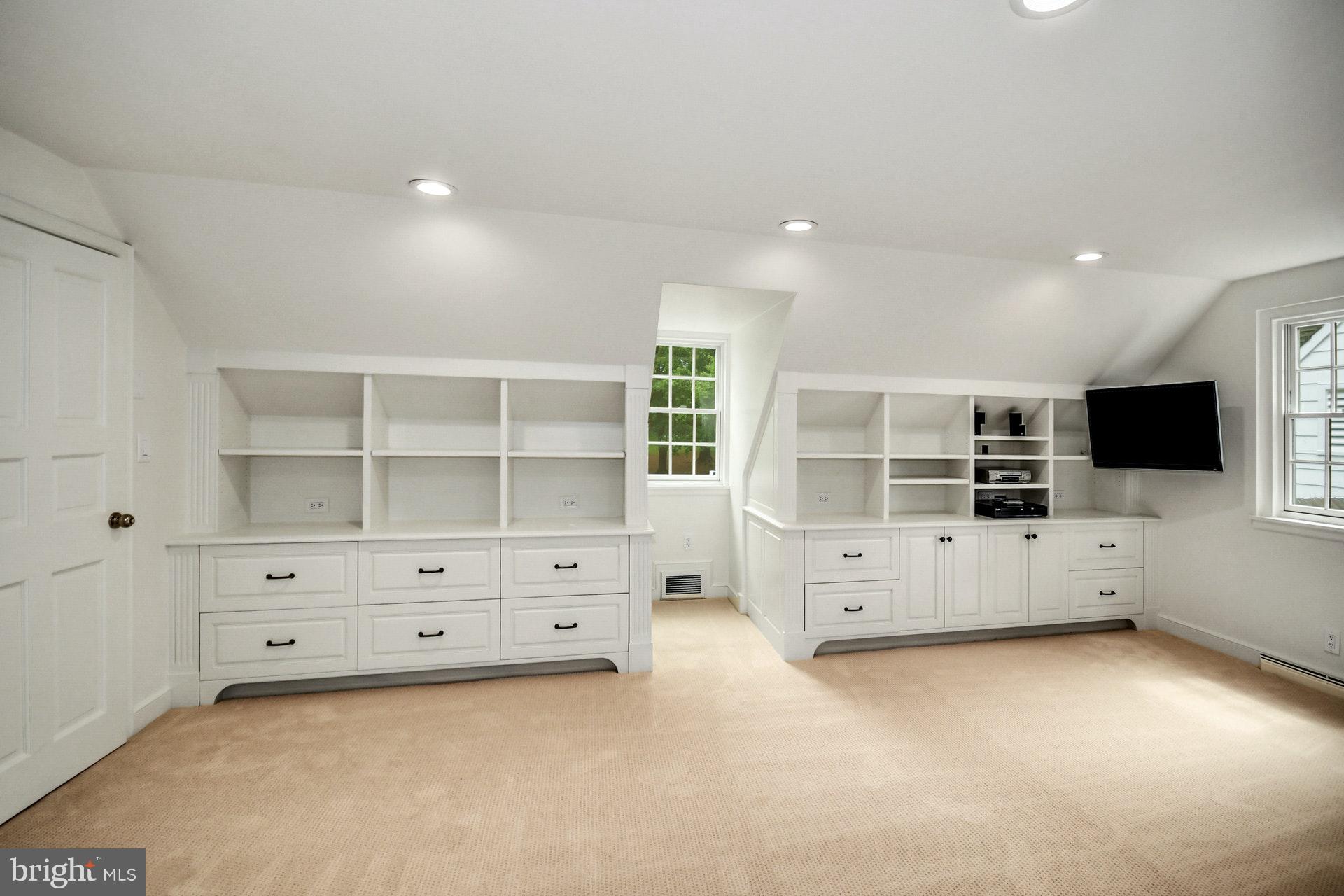 SAUCON VALLEY GARDEN - Residential