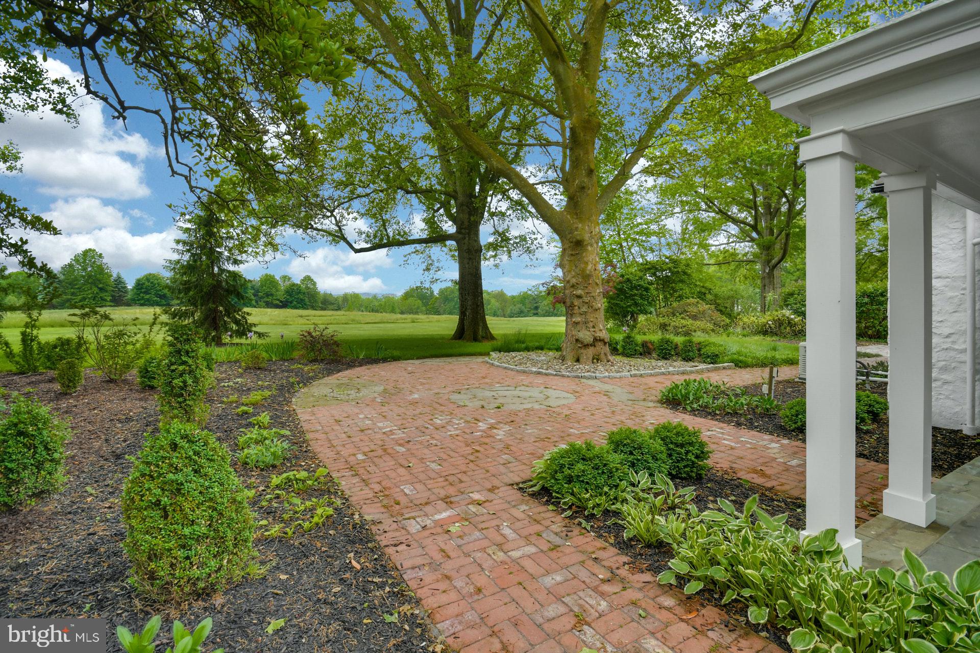 SAUCON VALLEY GARDEN - Residential