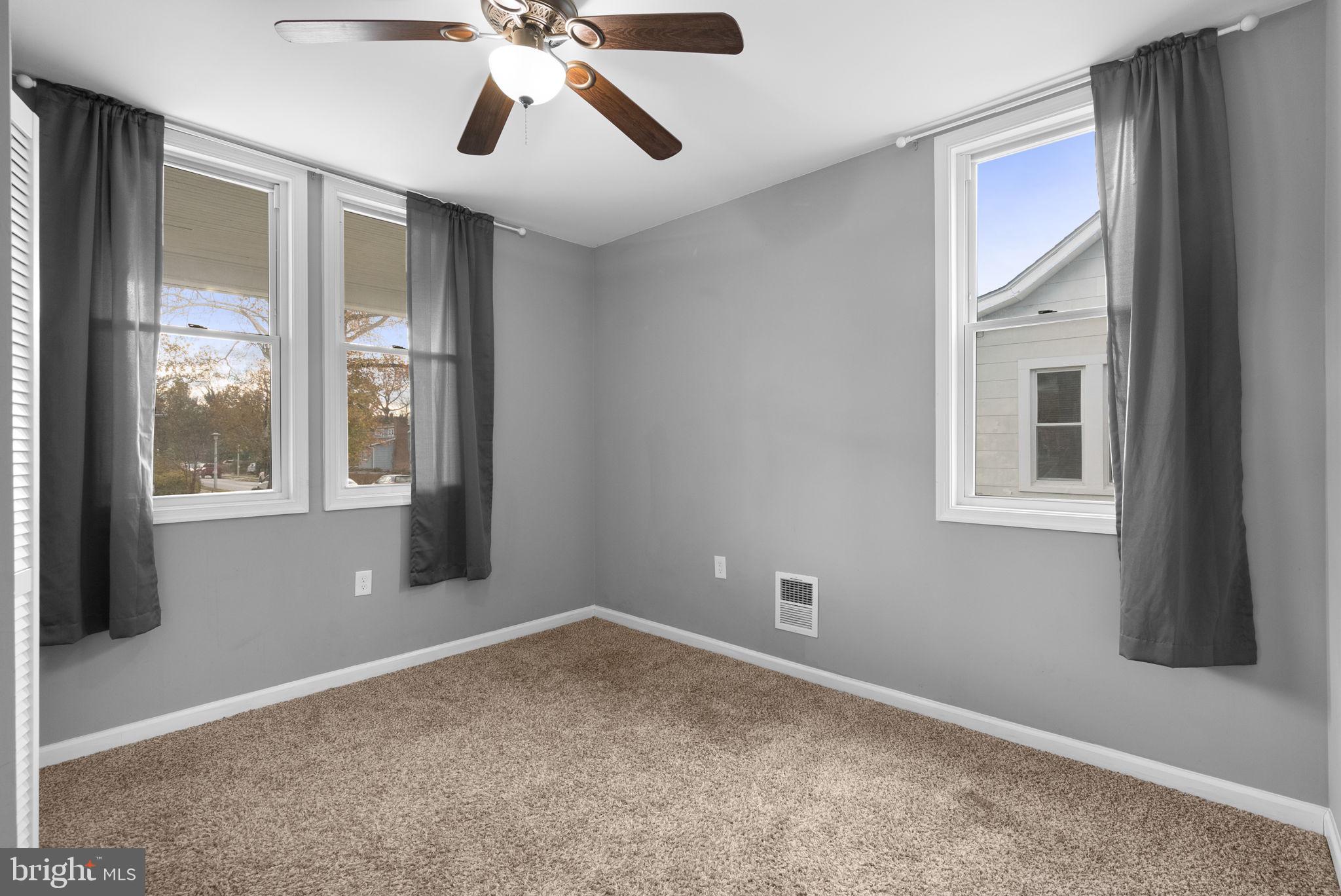 LAURAVILLE HISTORIC DISTRICT - Residential