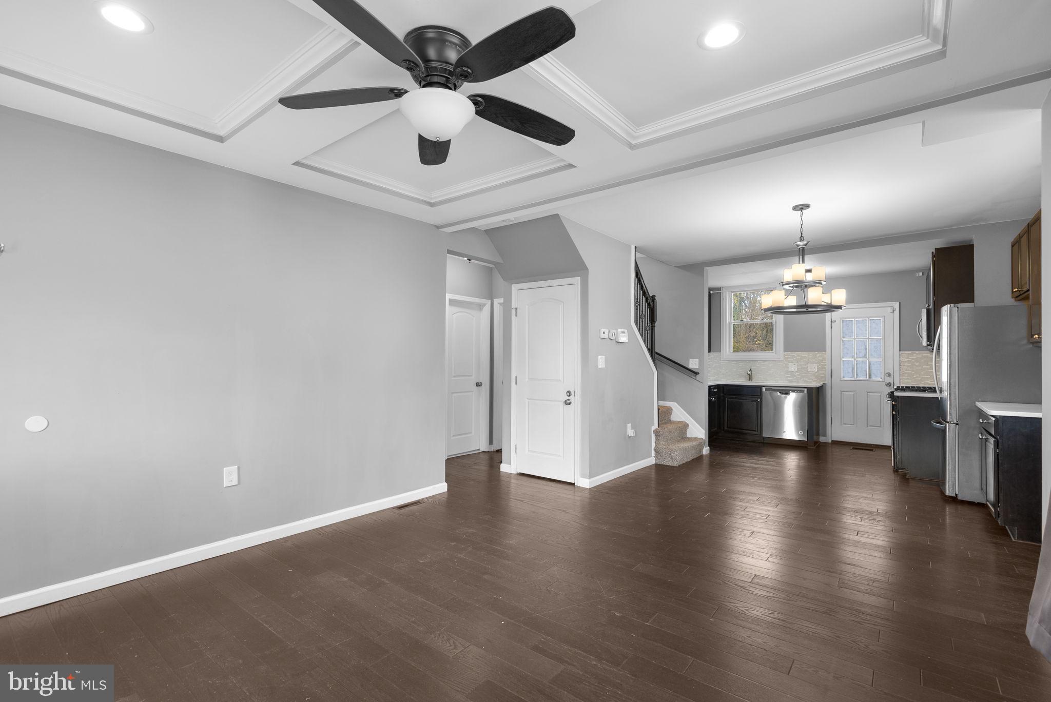 LAURAVILLE HISTORIC DISTRICT - Residential