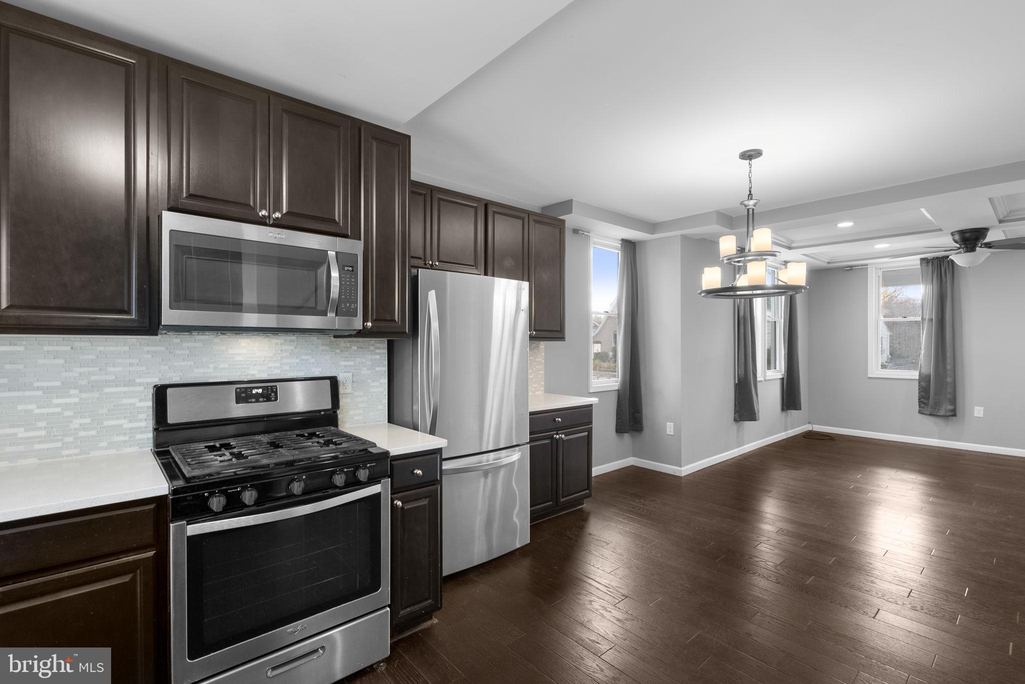 LAURAVILLE HISTORIC DISTRICT - Residential