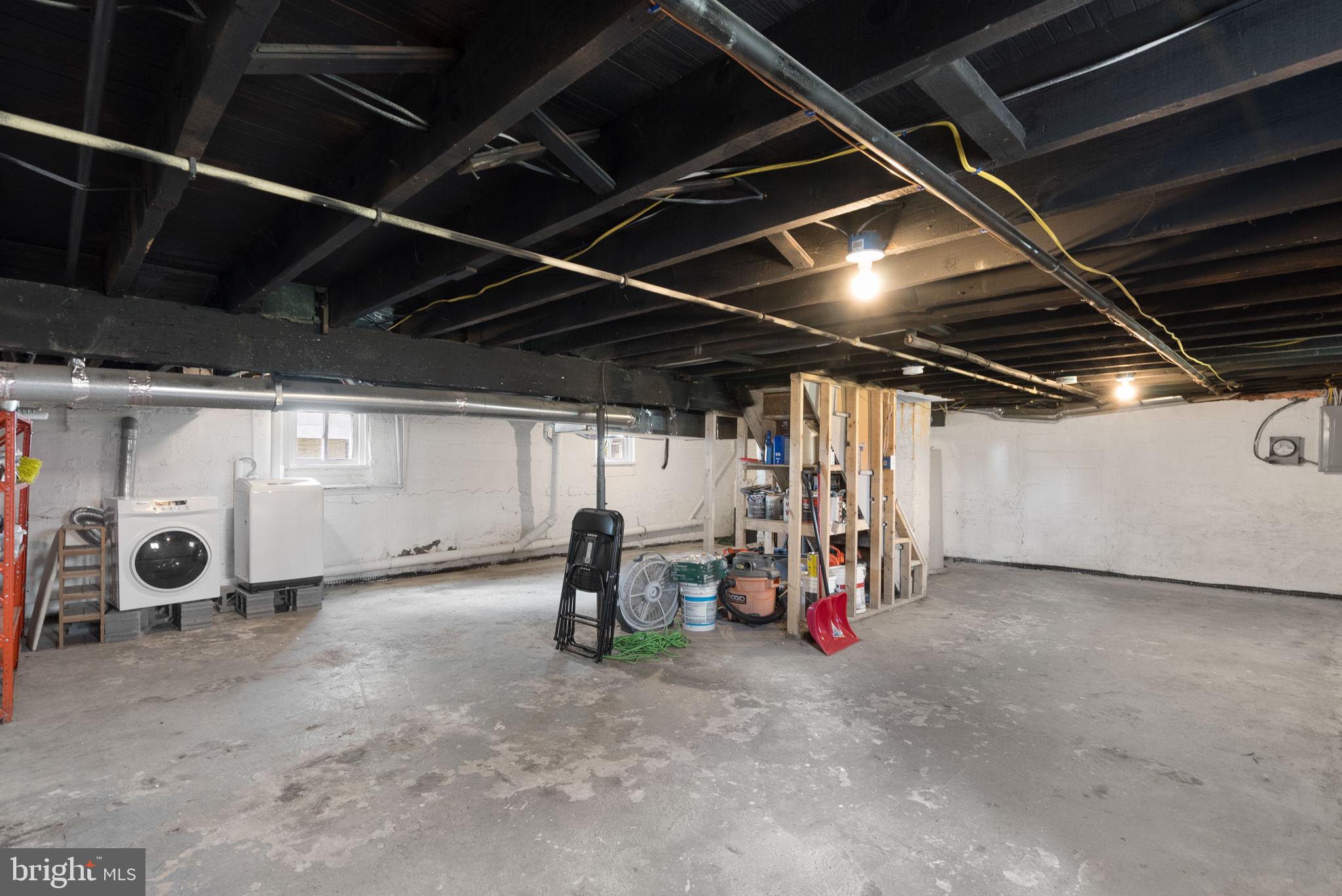 LAURAVILLE HISTORIC DISTRICT - Residential