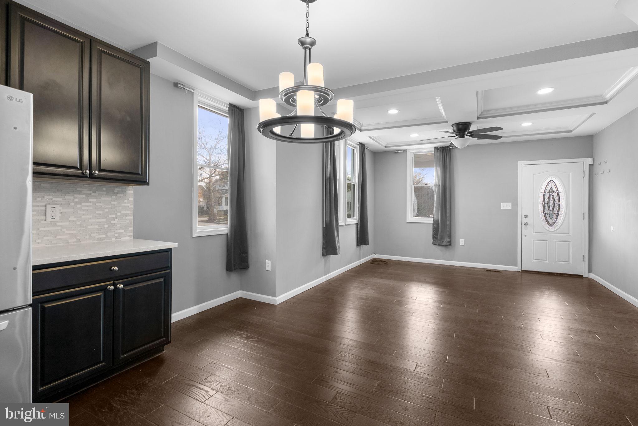 LAURAVILLE HISTORIC DISTRICT - Residential