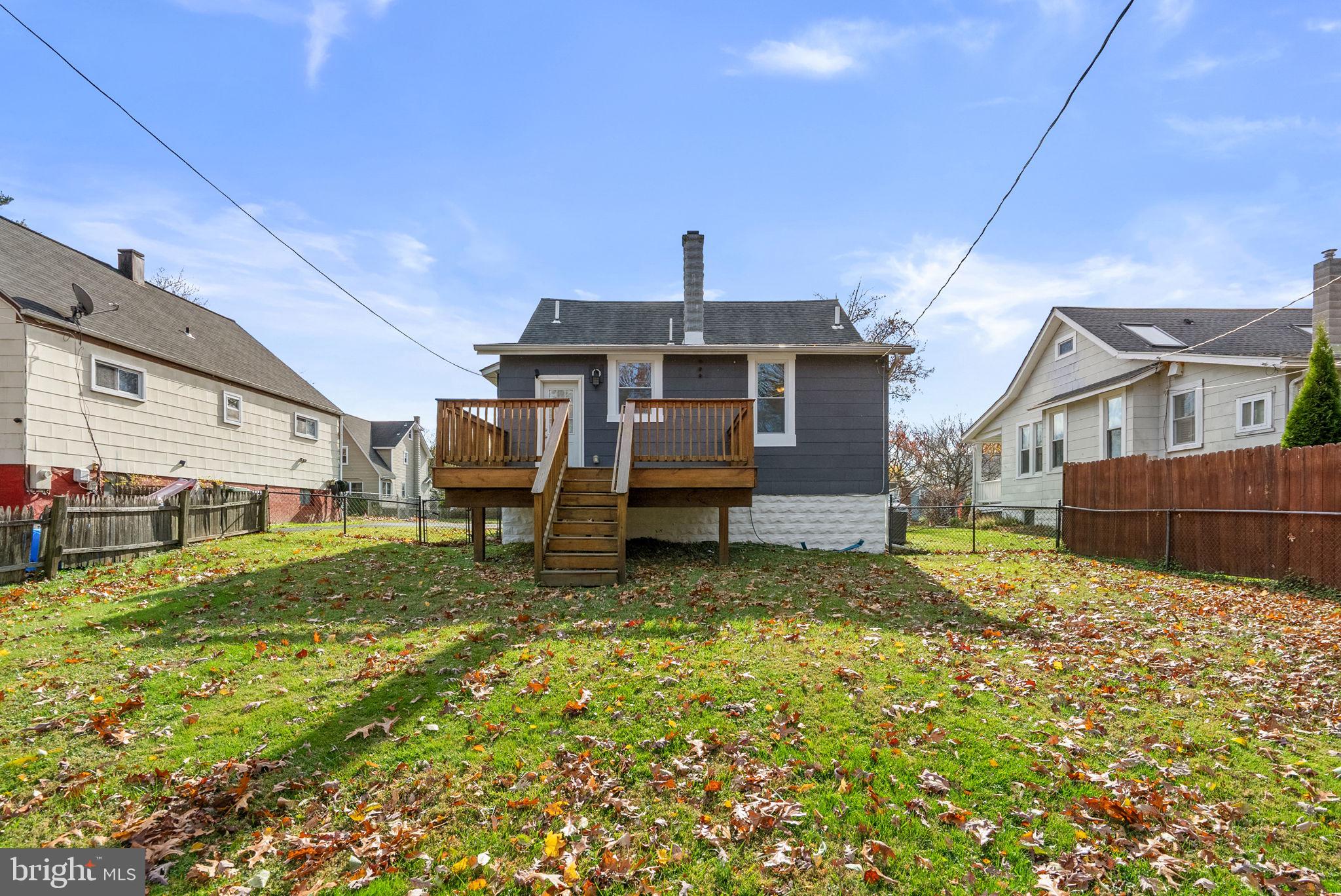 LAURAVILLE HISTORIC DISTRICT - Residential