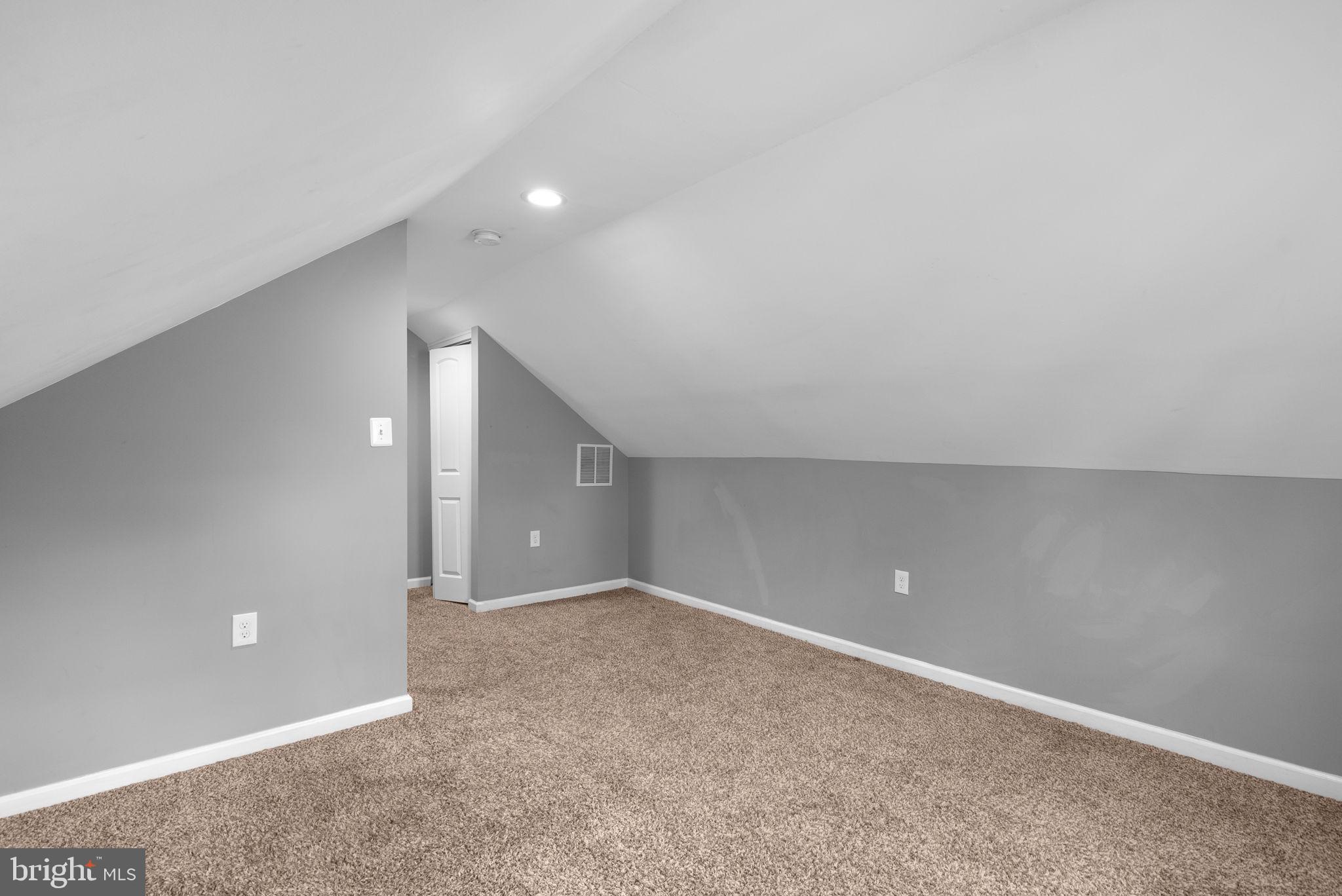 LAURAVILLE HISTORIC DISTRICT - Residential