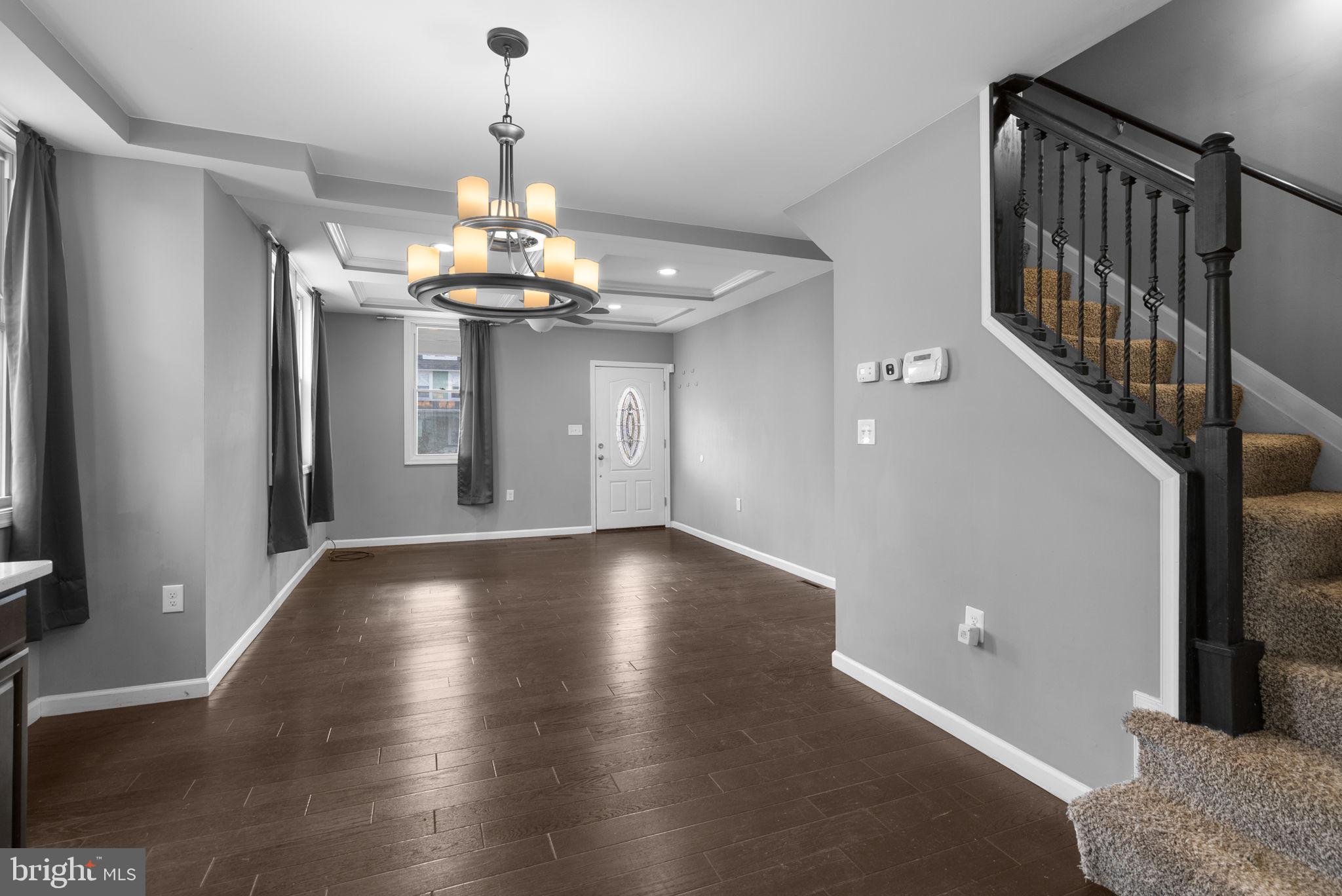 LAURAVILLE HISTORIC DISTRICT - Residential