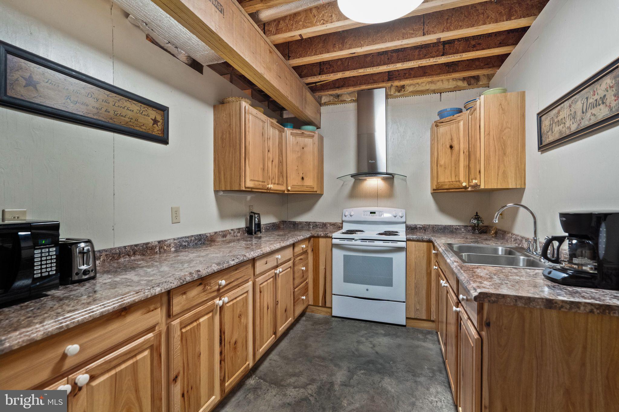 TUNNELTON - Residential